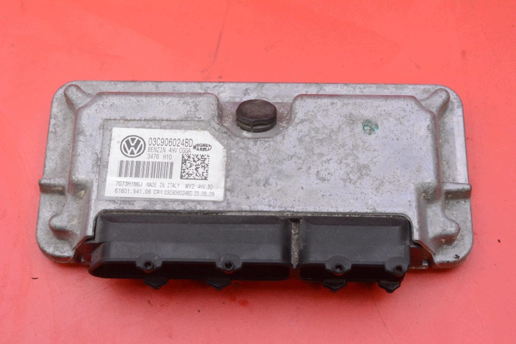 control unit computer of the engine 03C906024BD VW GOLF 6 VI 1.4 16V 80 KM 08-15