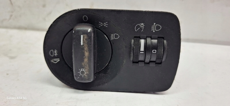 Interruttore comando luci AUDI A3 8P 8P2941531J