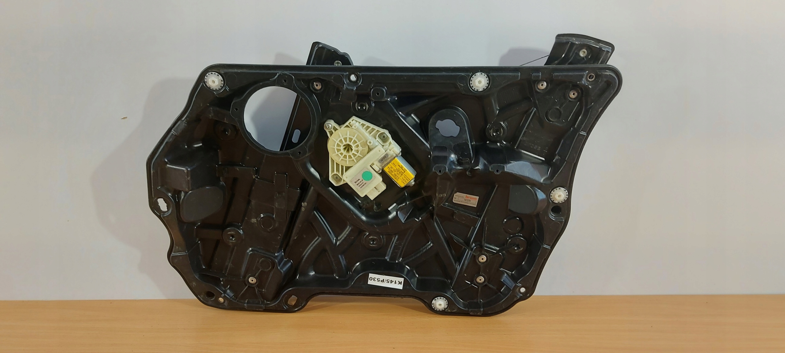 BMW 7 G12 right window regulator front mechanism