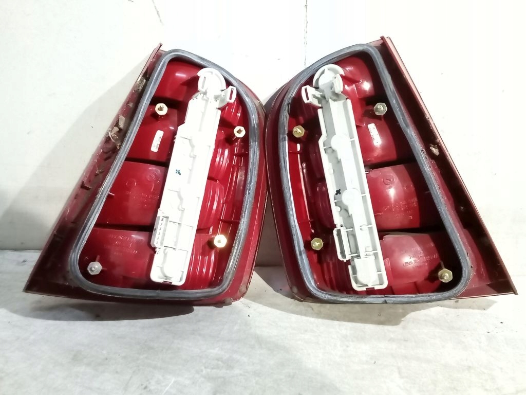 Skoda Fabia and HB lights left and right rear part