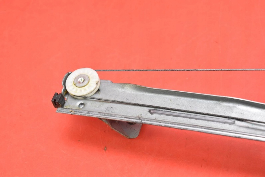 window regulator right front EU 807209071R DACIA DOKKER 12-17