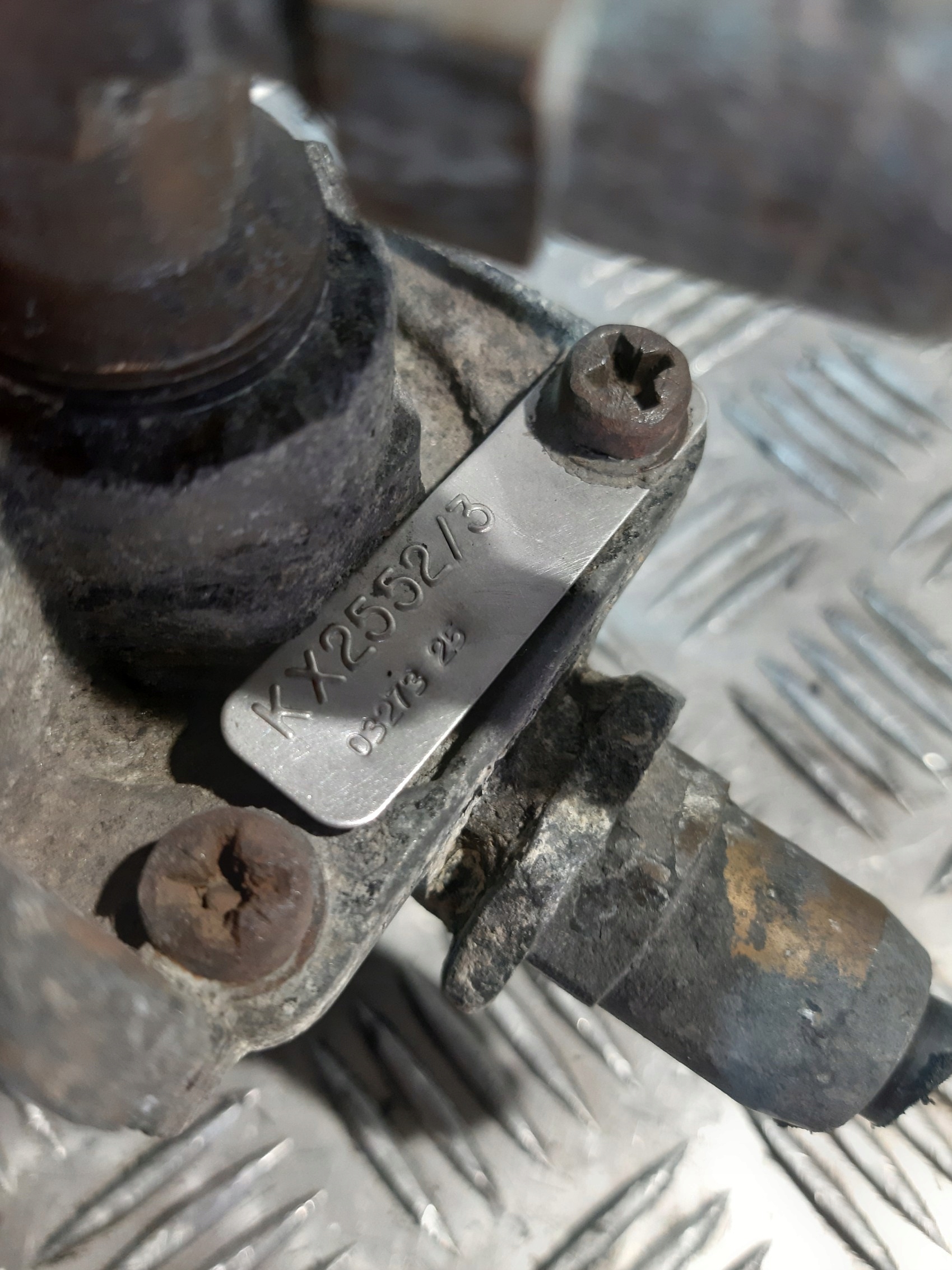 Sensor Bremse Przekaznikowy Scania R 1422152