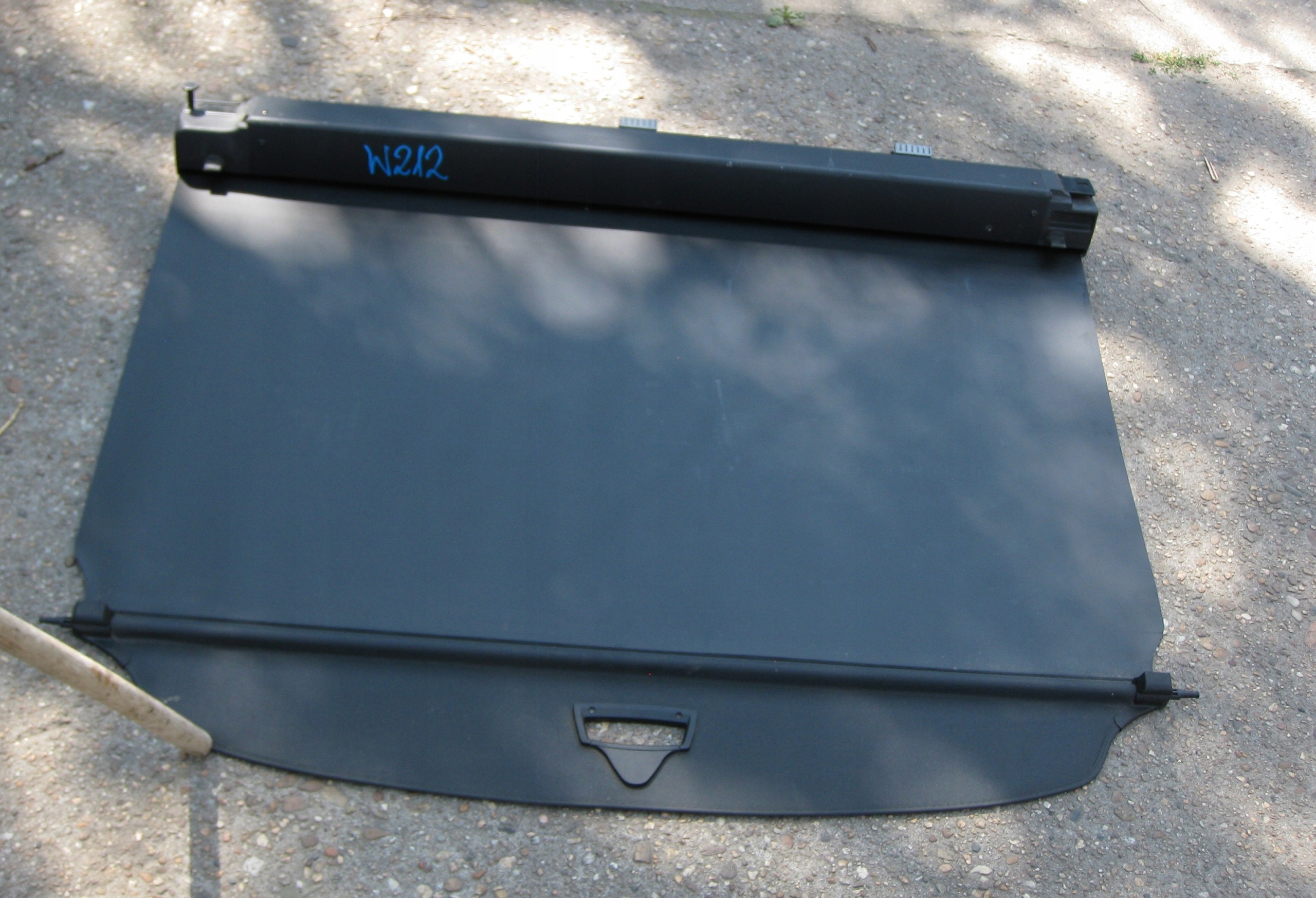 MERCEDES W212 E KLASA 11r blinds boot A2128100409