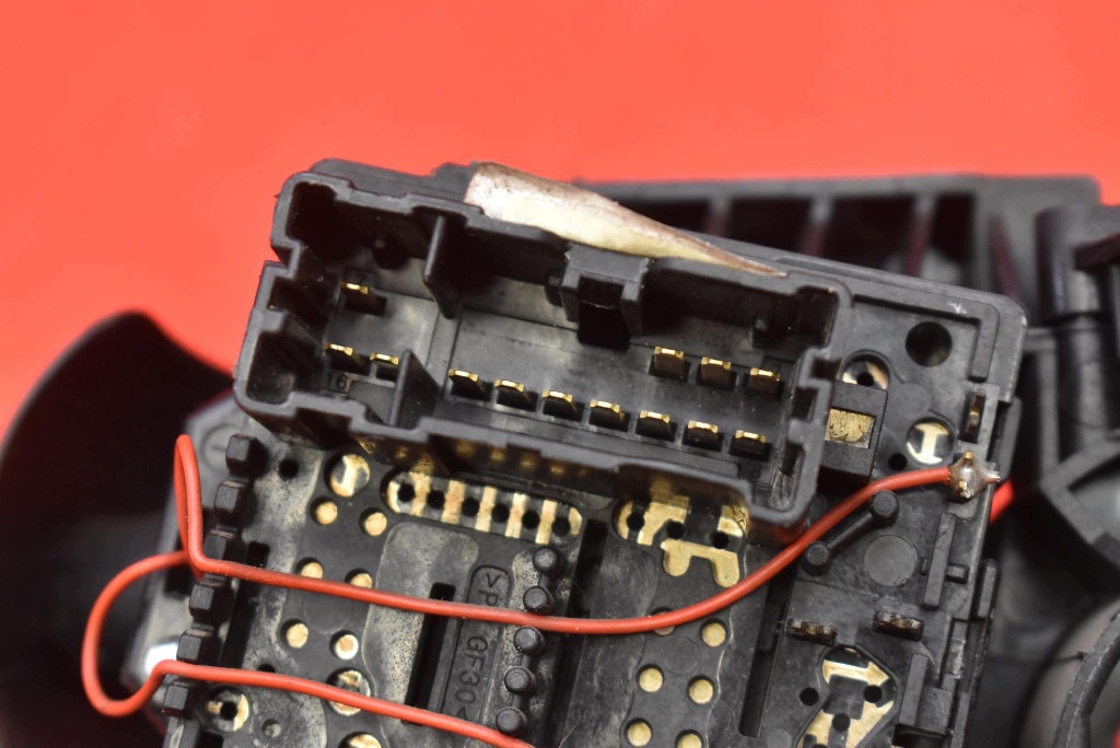 DEVIO LUCI TERGICRISTALLO TERGI PAJAK 681728631R DACIA DOKKER VAN 12-17