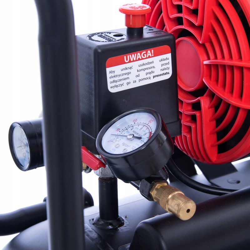 KOMPRESOR STOMATOLOGICZNY MAGNUM 2200W 35L 78dB Rodzaj sprężarka tłokowa