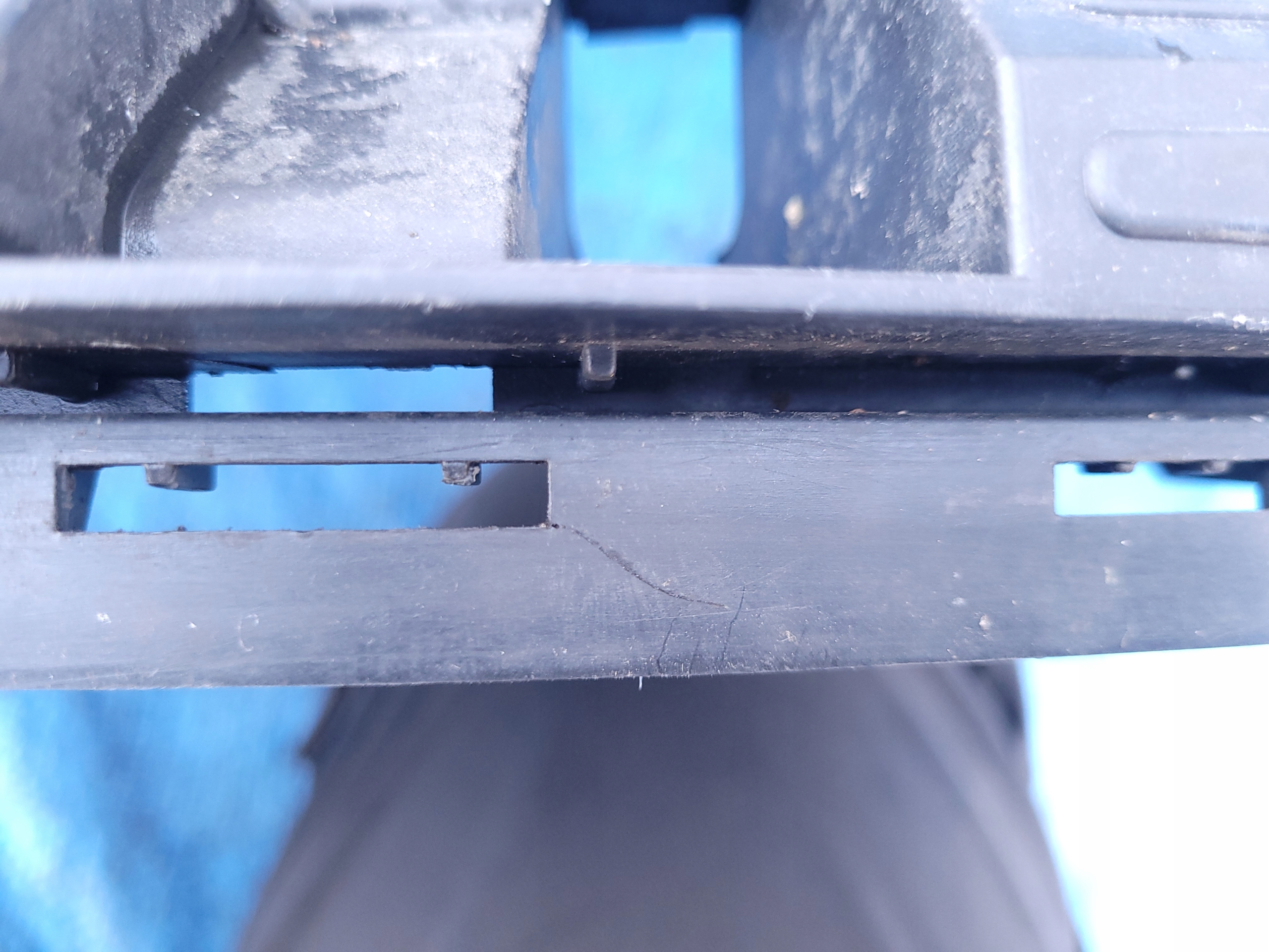 | Vectra C решетка радиатора хром рестайлинг 13182876