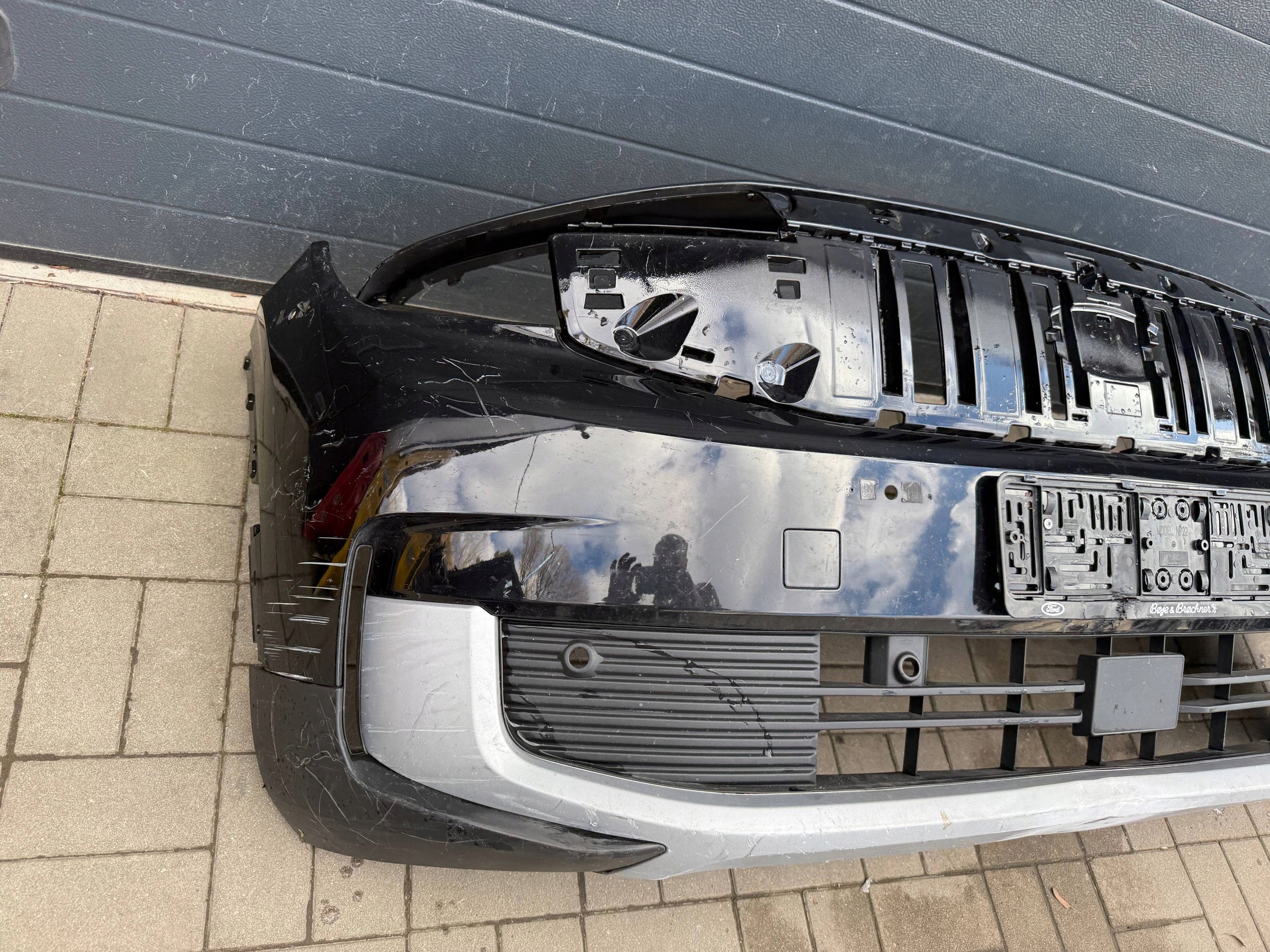 Ford Explorer Ev 23- Stoßstange vorne vorne