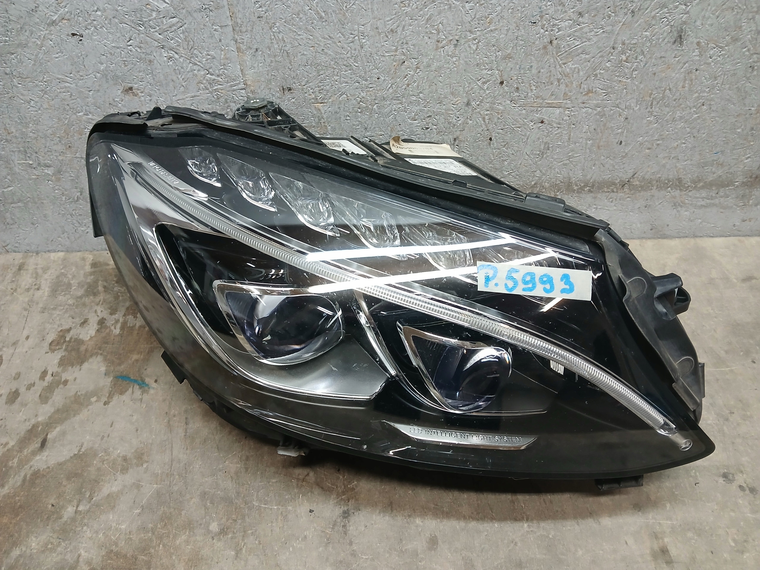 light front right MERCEDES C KLASA W205 A205 FULL LED ILS A2059063204