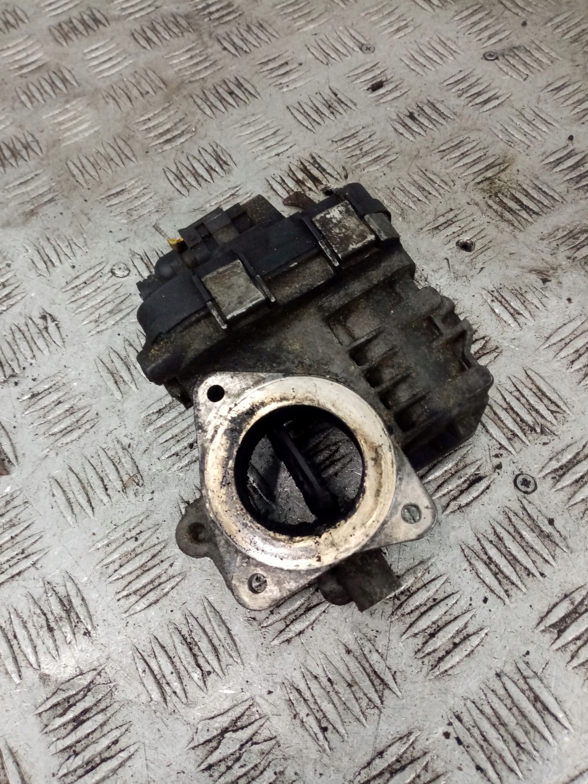 Valvola a farfalla OPEL VECTRA C 1.9 CDTI 55199975