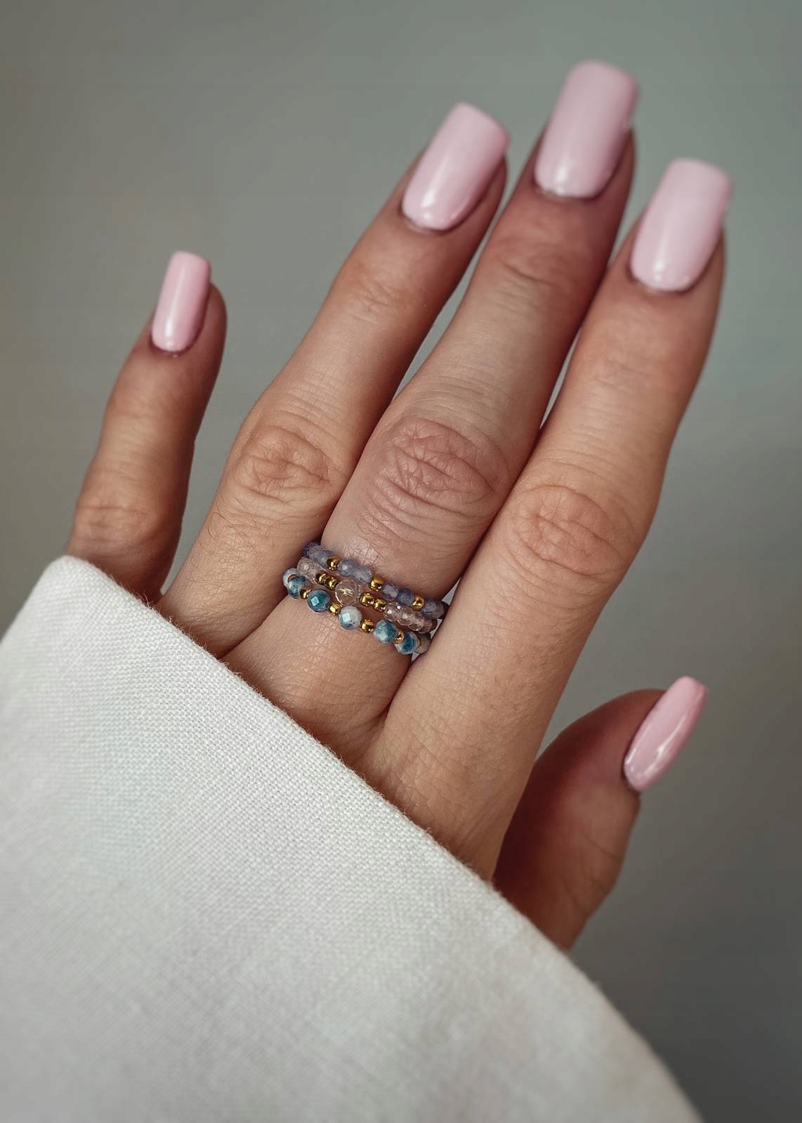 Sada tří elastických prstenů z přírodních kamenů S