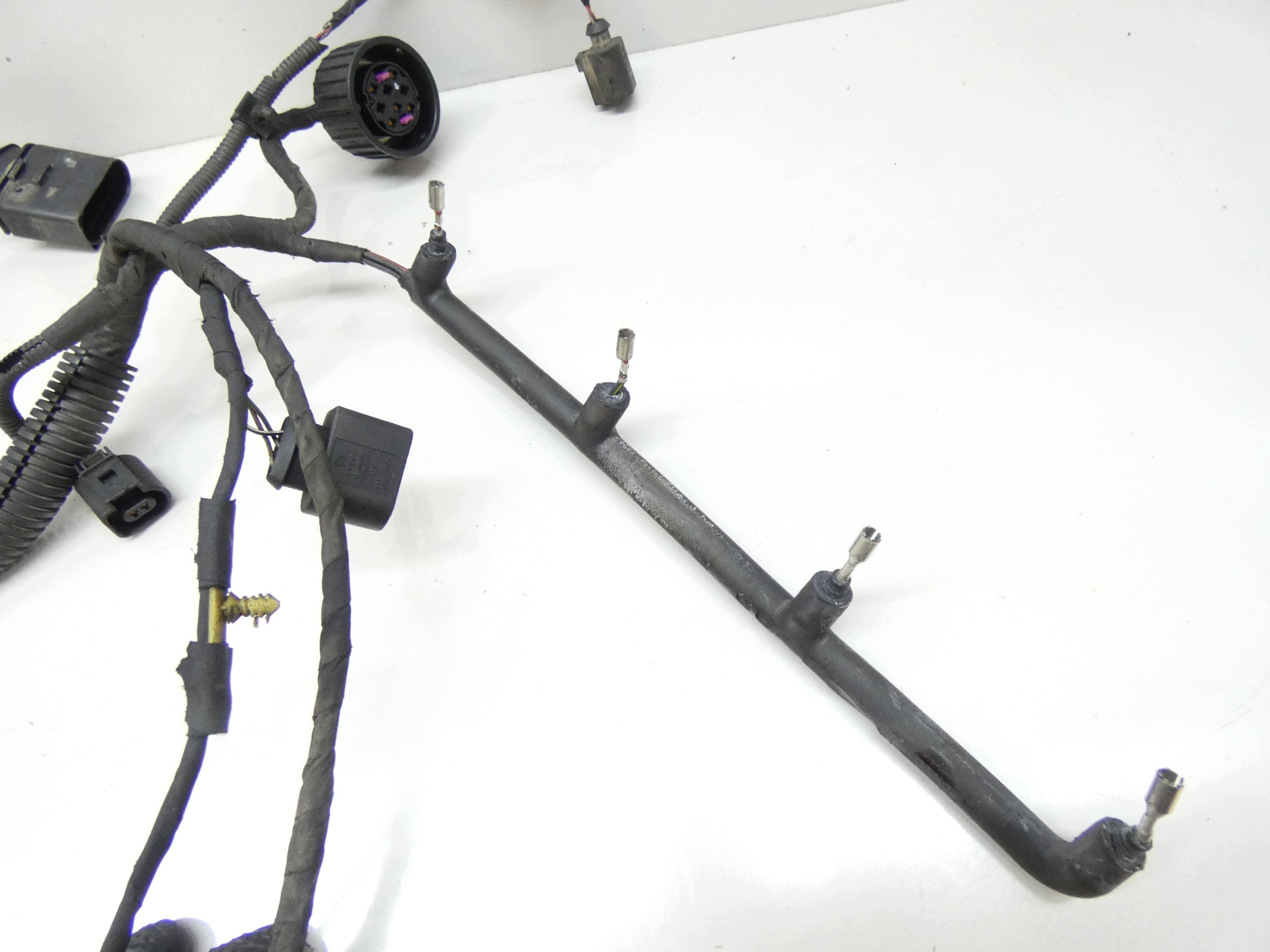 cablaggio cablaggio motore usato VW PASSAT B6 2.0 TDI BMP 05-10