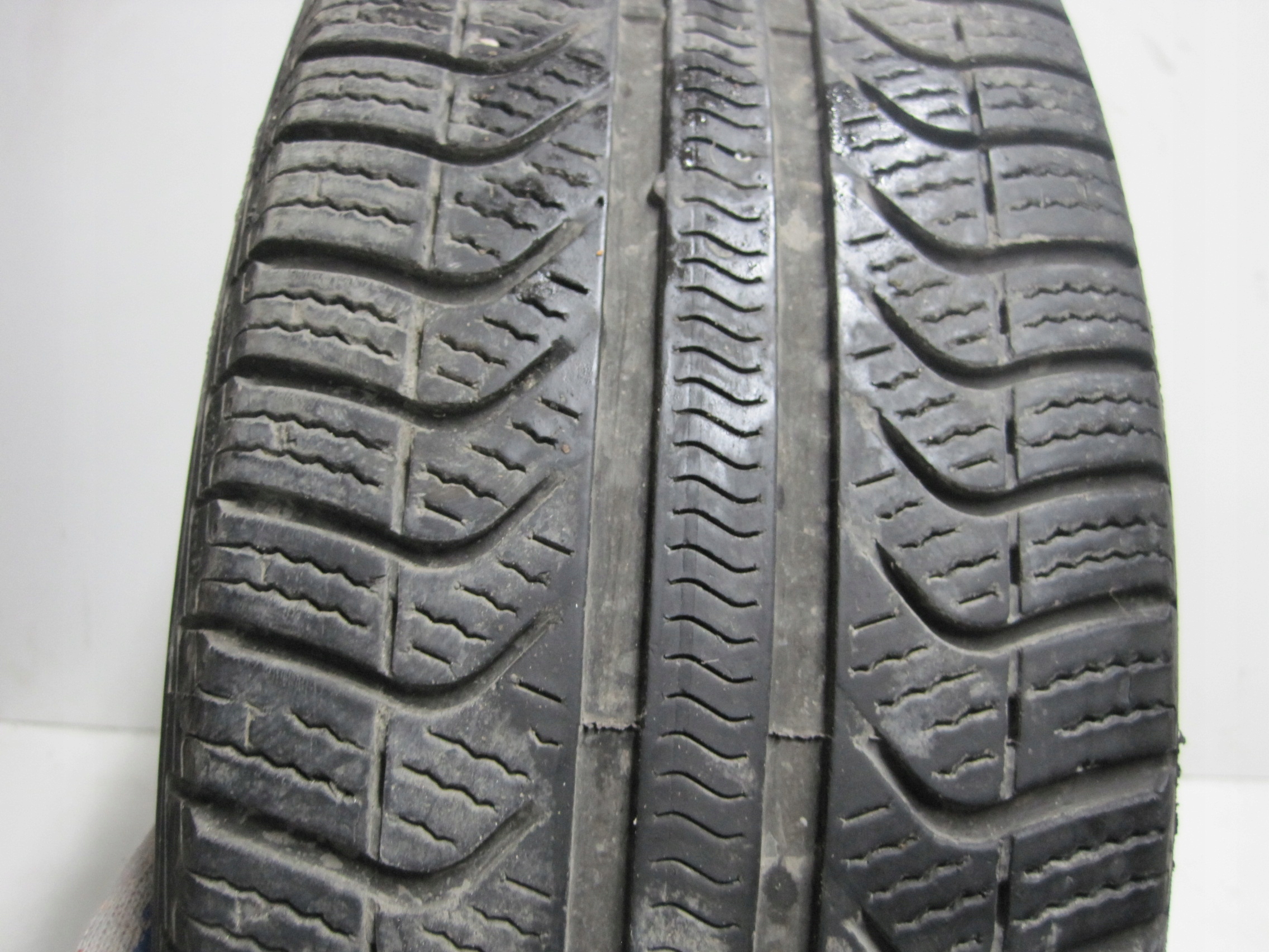 wheels discs tyres VW TAIGO 2G7 R17 M+S 22R