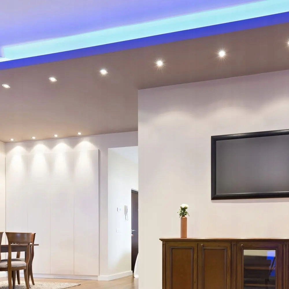 /><h2>☀️Żarówka LED V-TAC&nbsp;to produkt wykorzystujący stabilną technologię SMD, co gwarantuje lepszą niezawodność w porównaniu z tradycyjnymi żarówkami halogenowymi. Posiada&nbsp;dłuższy czas działania, co sprawia, że jest bardziej trwała niż standardowe żarówki halogenowe.&nbsp;Jest zamiennikiem dla żarówki halogenowej o mocy wata. Łatwa w instalacji, zaprojektowana jest z trzpieniem GU10. Może być wykorzystywana w różnych zastosowaniach takich jak oświetlenie w hotelach, barach, obiektach komercyjnych i mieszkalnych, a także na stoiskach wystawienniczych itp.</h2><img src=