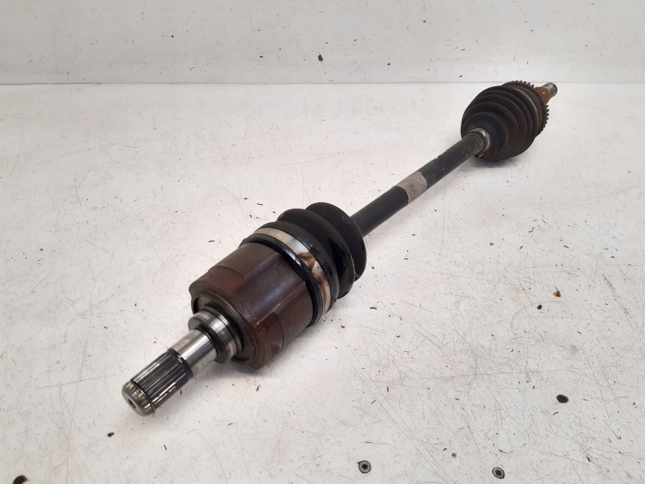 semi-axis short. Hyundai I30 1,4 16V