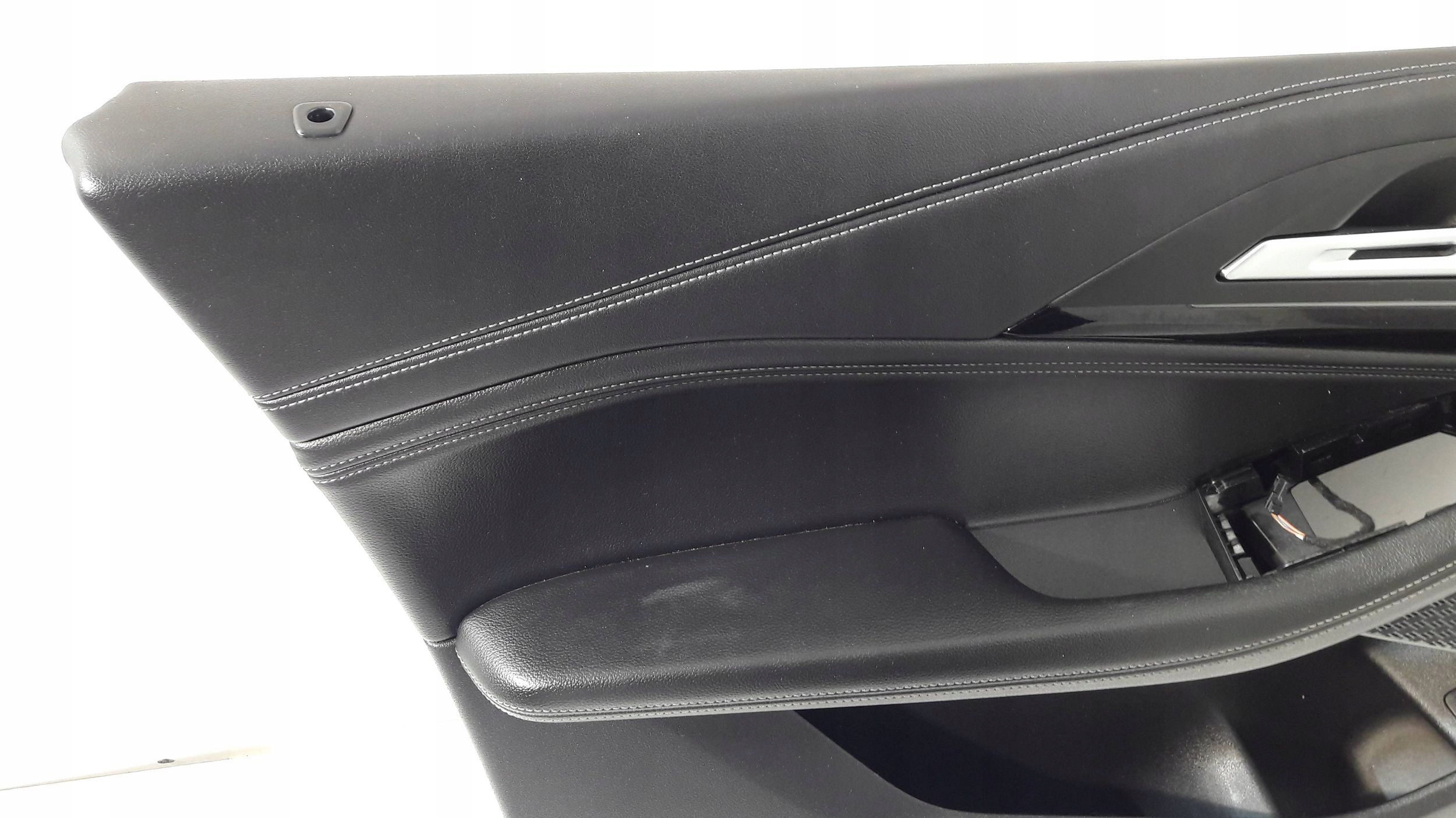 BMW 2 U06 side door 75083-20105 left front (ET48)