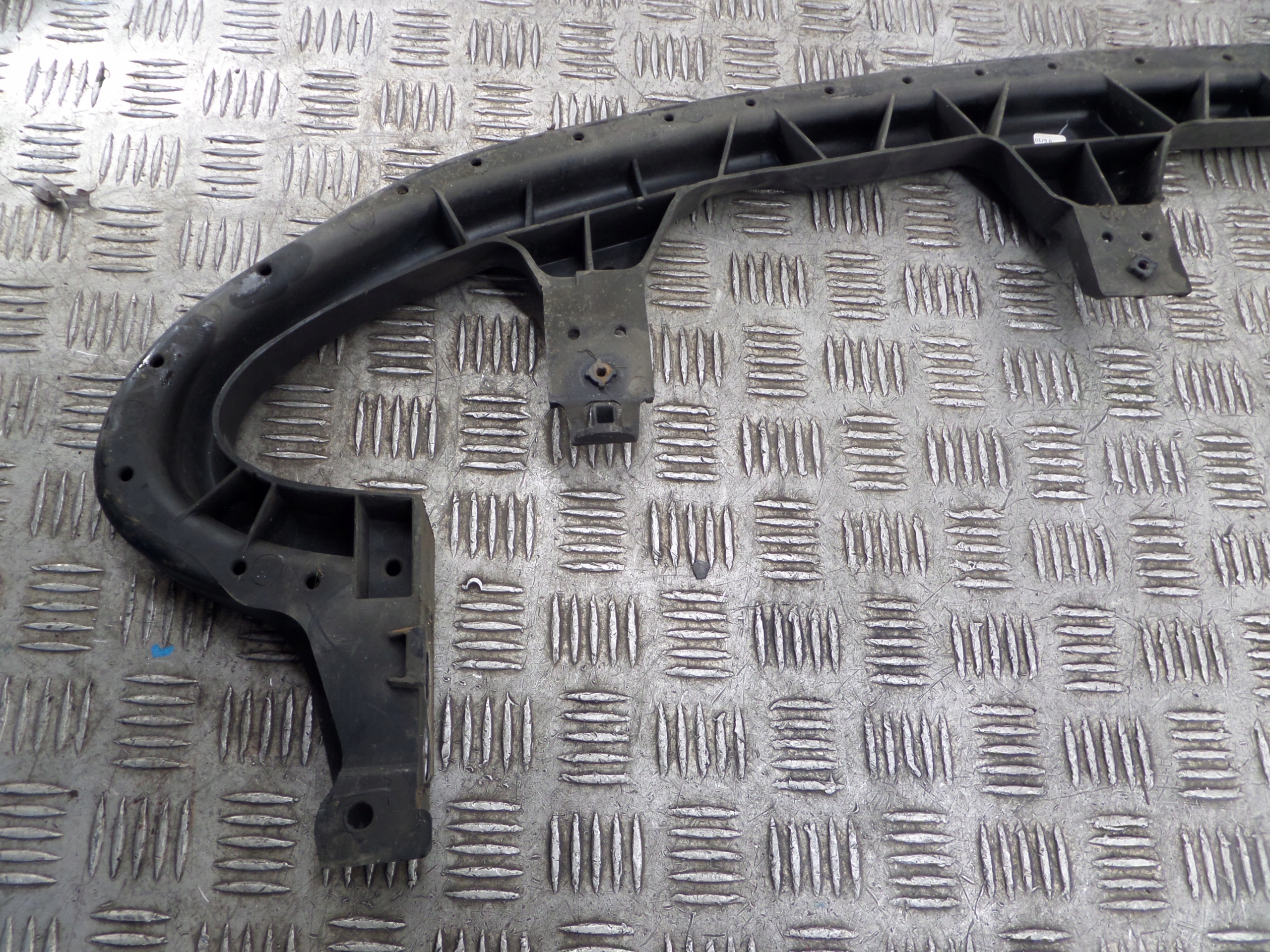 sider lower pillar of a bumper front OPEL ASTRA K V 13423602 2015