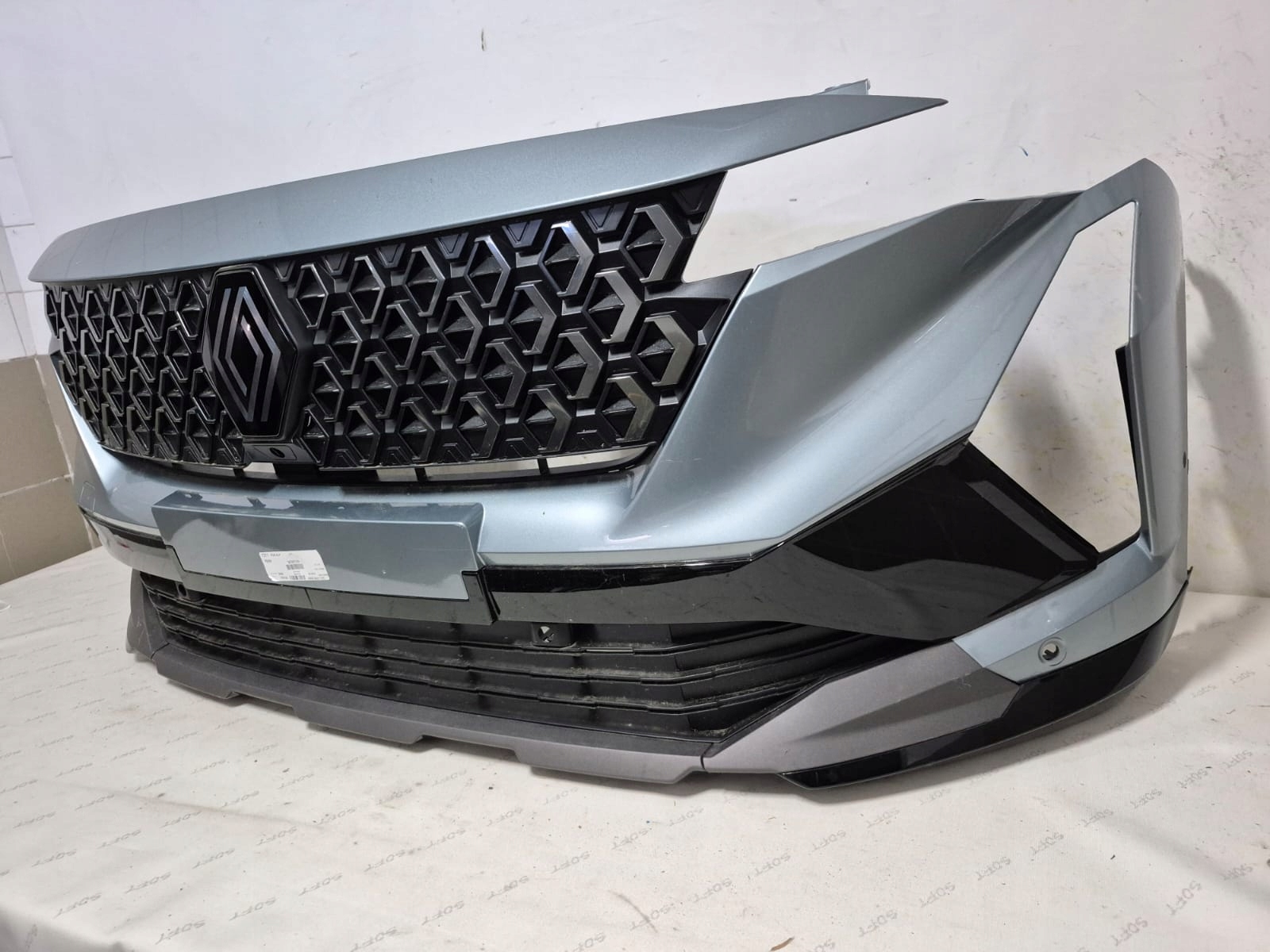 RENAULT RAFALE 24- bumper front front PDC 620225639R