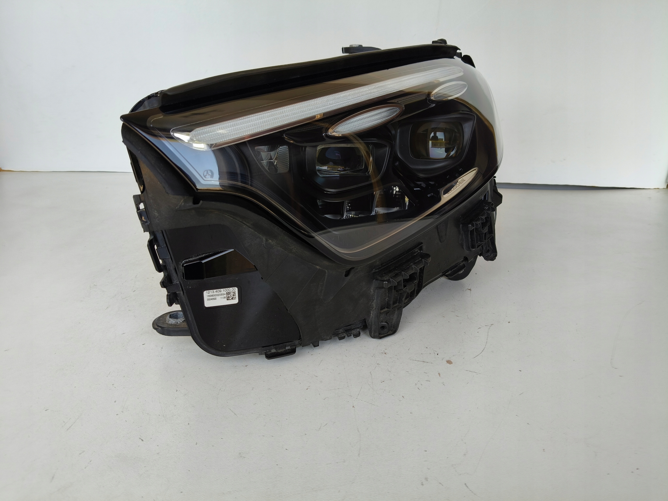 light left REFLEKTOR MERCEDES GLC W254 22- FULL LED DIGITAL LIGHT