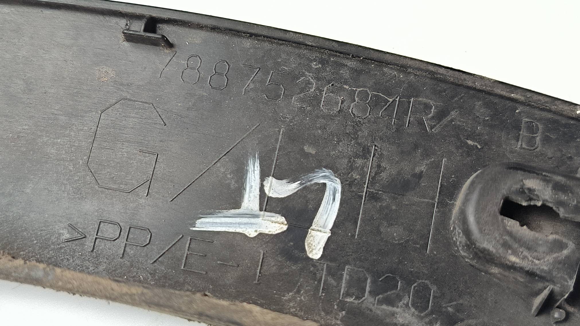 DEKOR moulding left rear part 788752684R RENAULT KADJAR