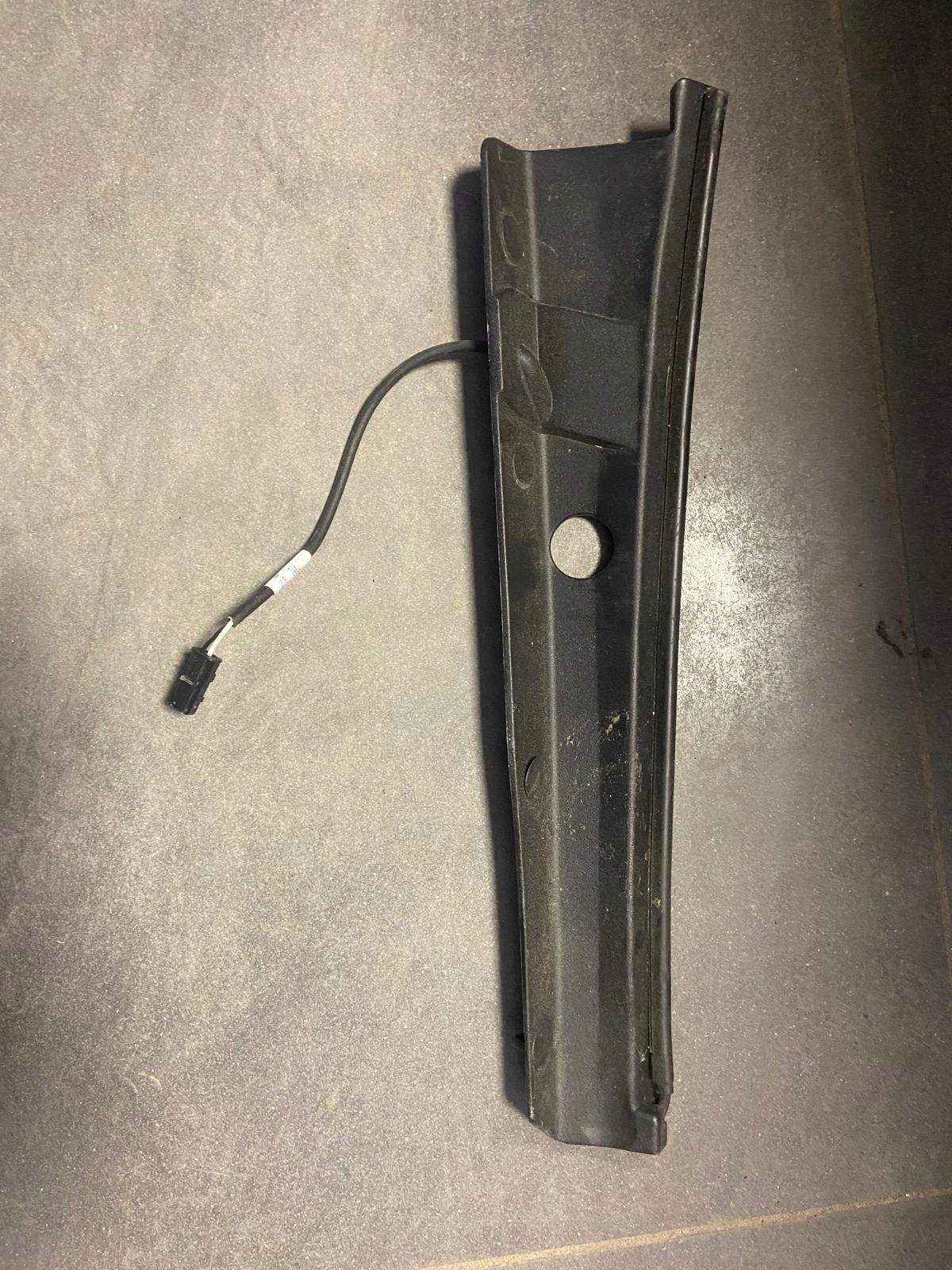 OPEL INSIGNIA B KOMBI limiter bonnet left 39111162