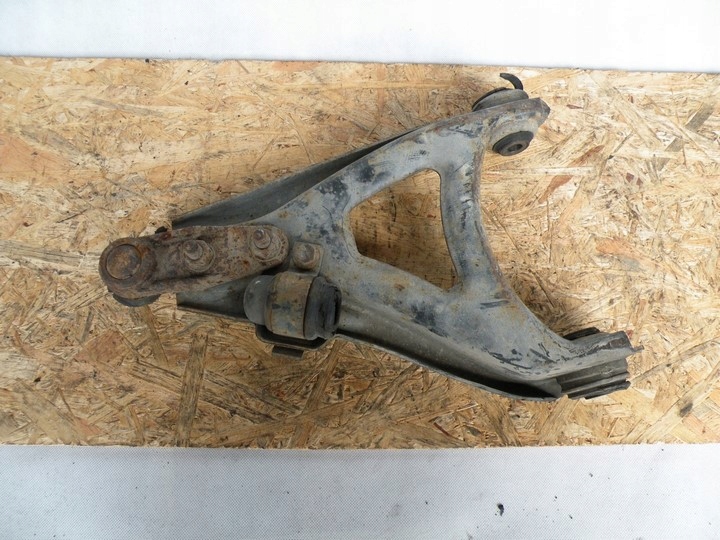 Querlenker Achsträgers RENAULT MEGANE RENAULT