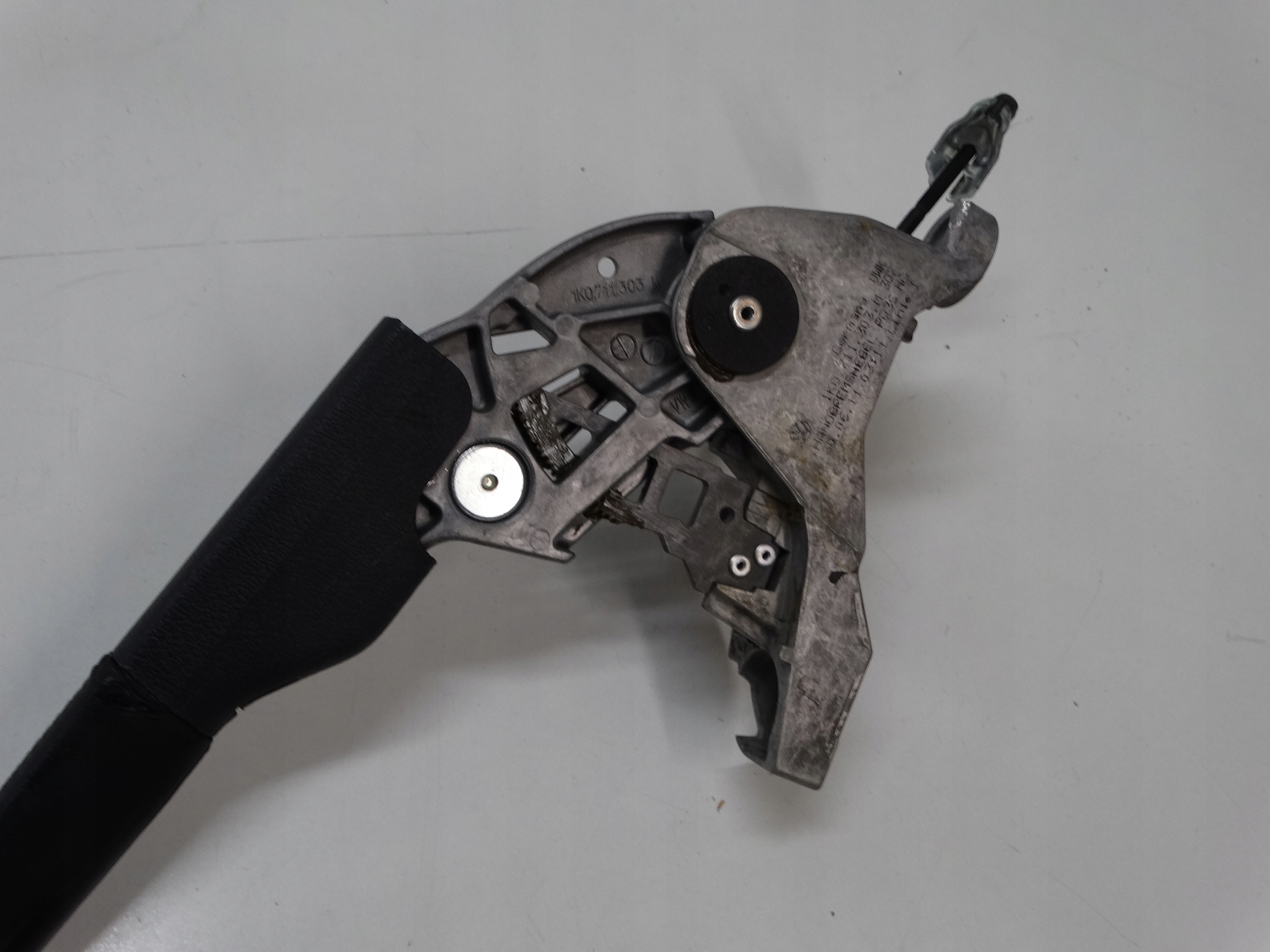 páčka elektrická brzda VW GOLF VI 1K0711303M