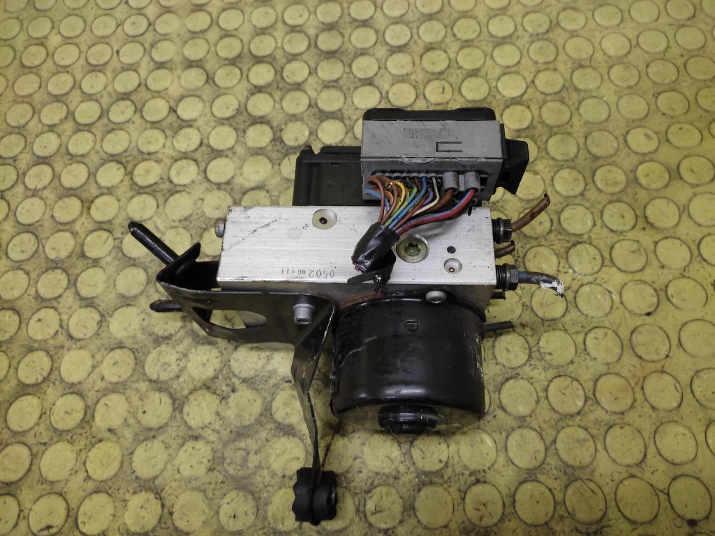 BMW E46 pump ABS 6751707