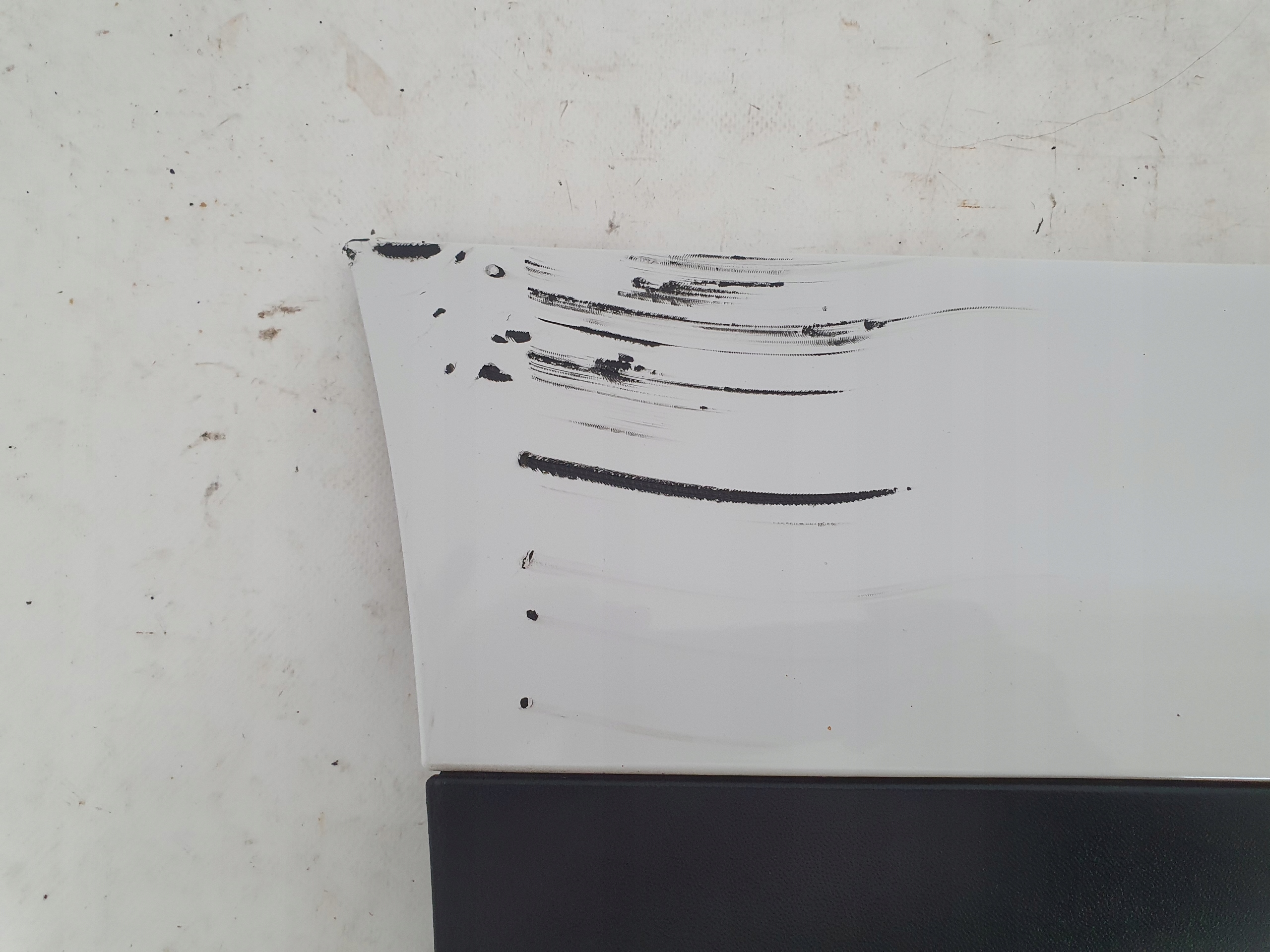 PORSCHE CAYENNE 7P5 moulding door right rear part 7P5839788G