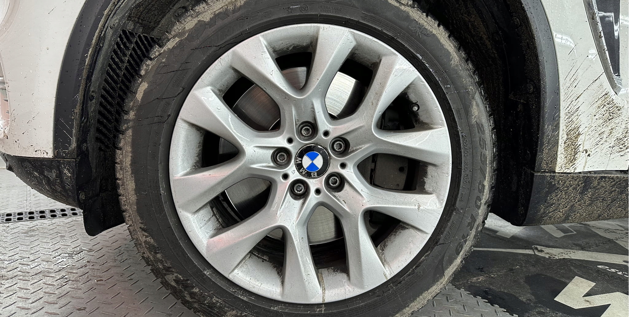 SWAG Alcalic Wheel Cleaner Czyszczenie Felg 5L Stan opakowania oryginalne