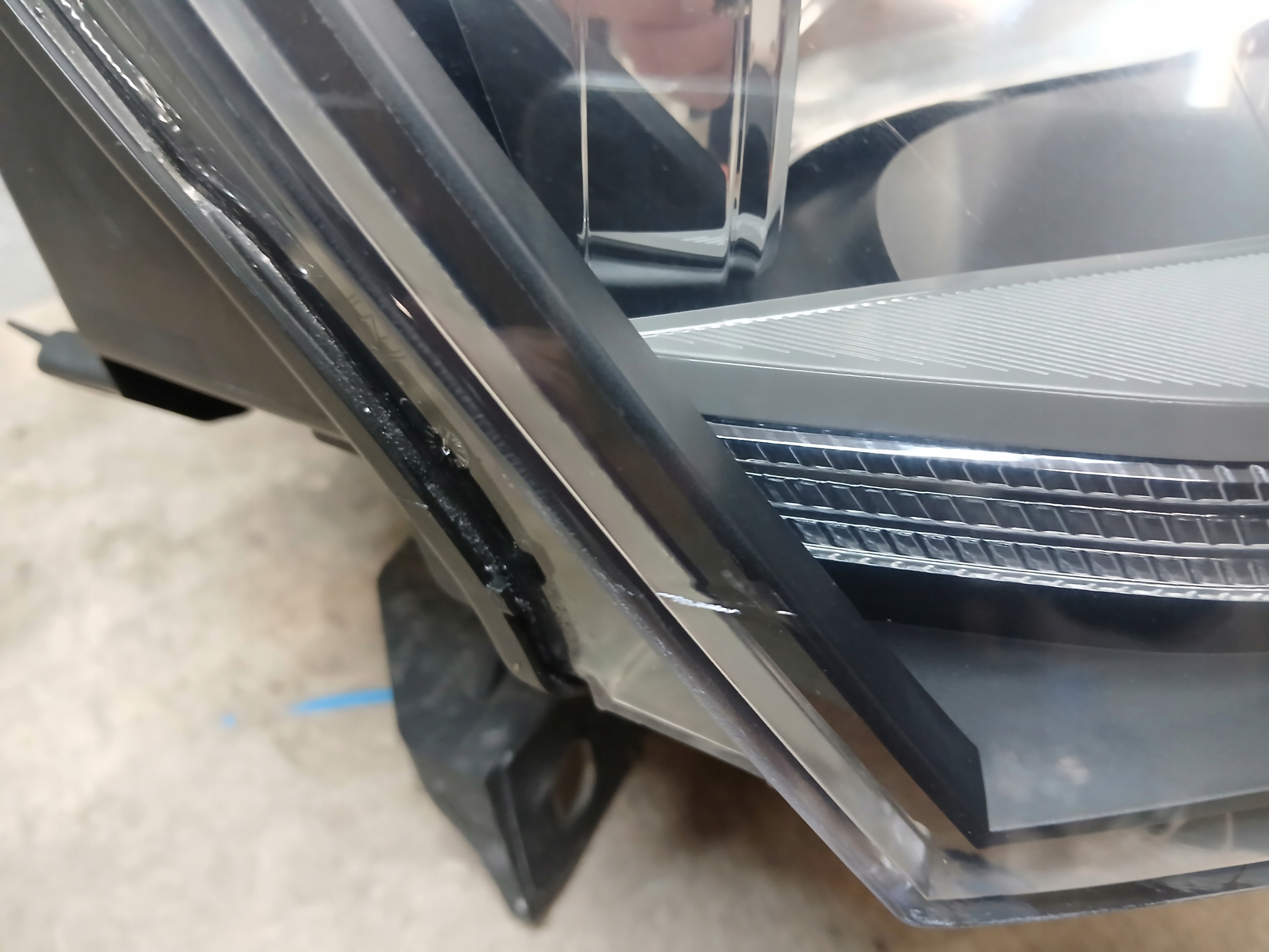 light front right AUDI Q3 8U 11- 8U0941004M