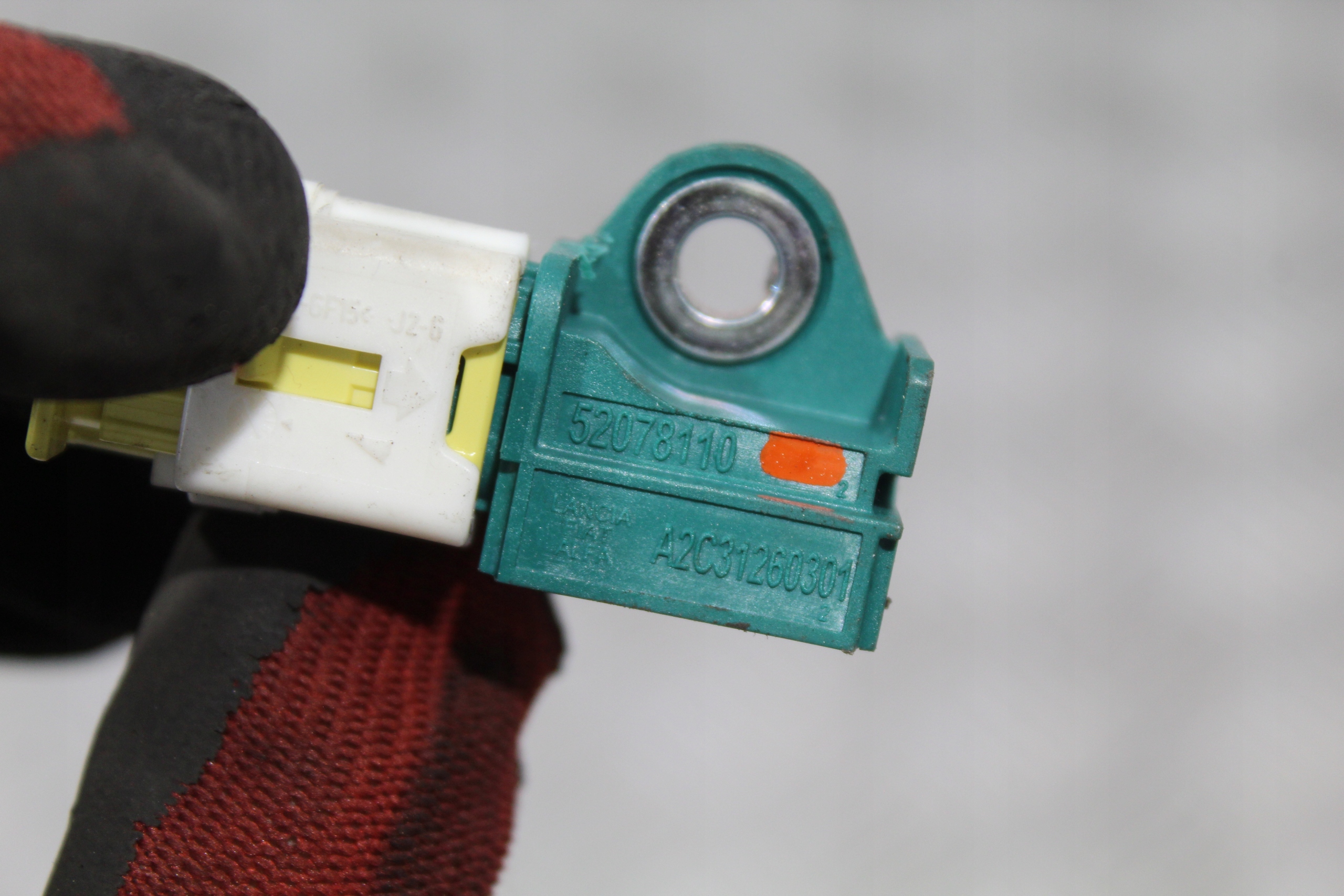 impact sensor FIAT 500L CROSS 52078110