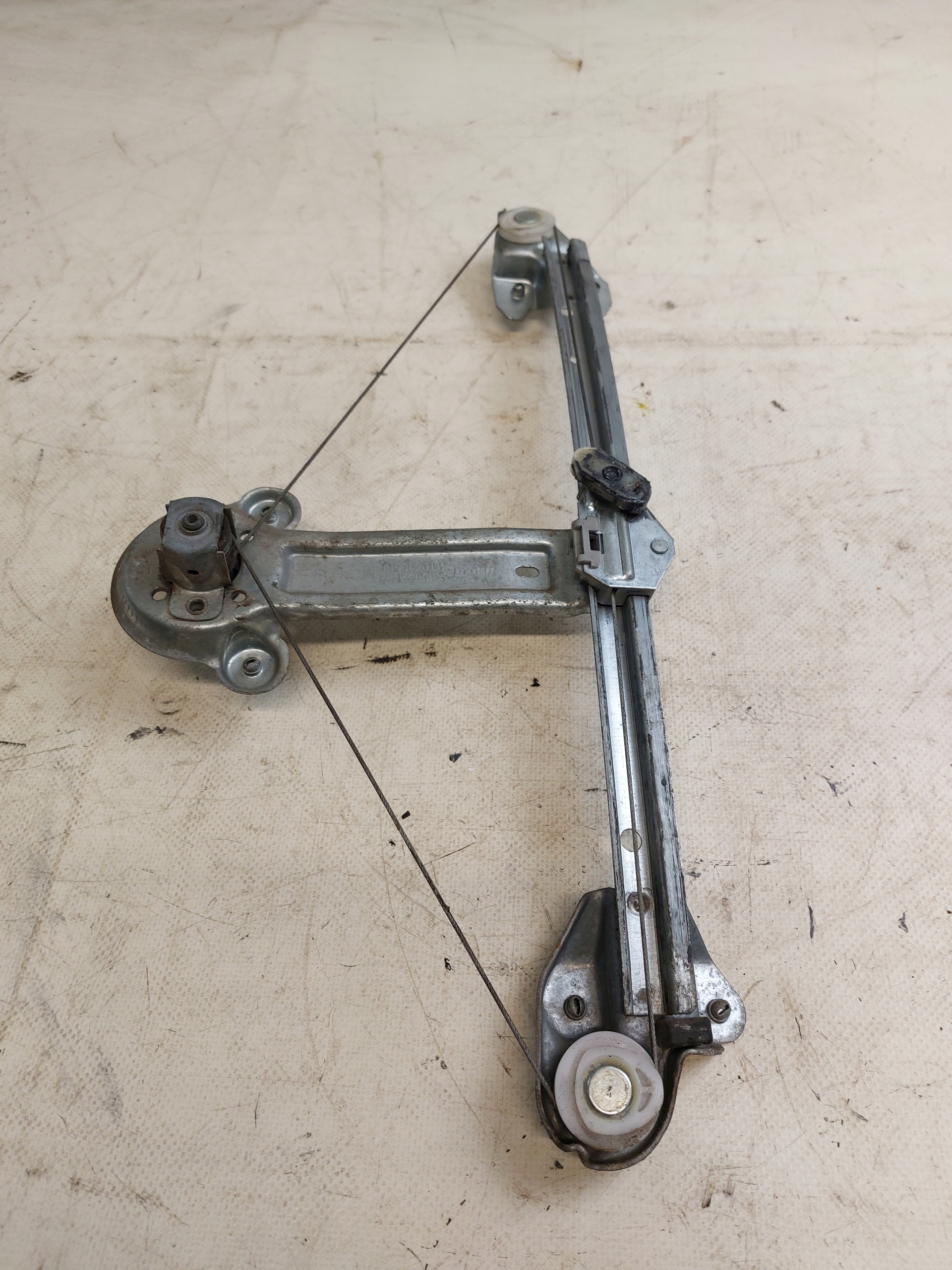 mechanism lifting windows right rear part OPEL ASTRA H manual