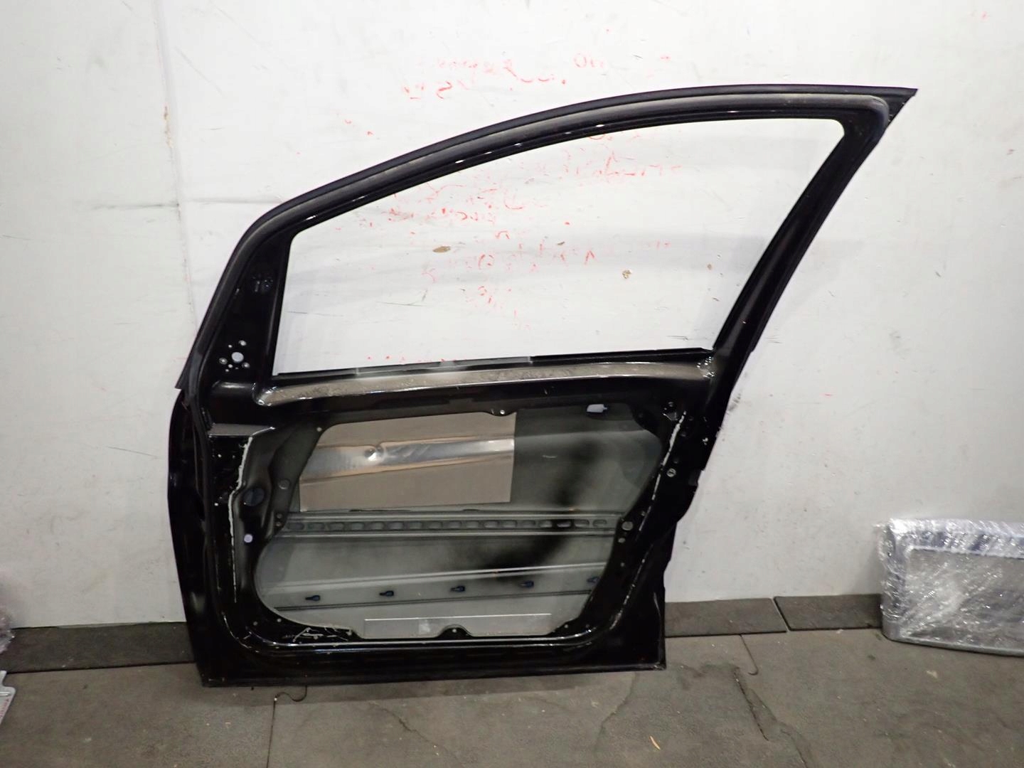 door front front right MERCEDES B-KLASA W245 2004-2012
