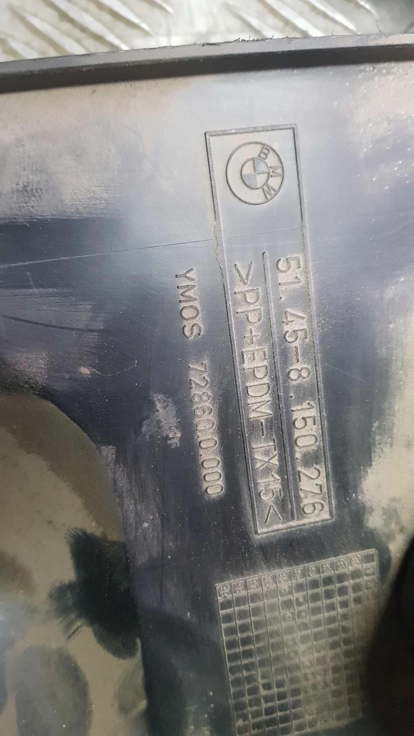 BMW E38 fedél SCHOWKA PASAZERA 8150276