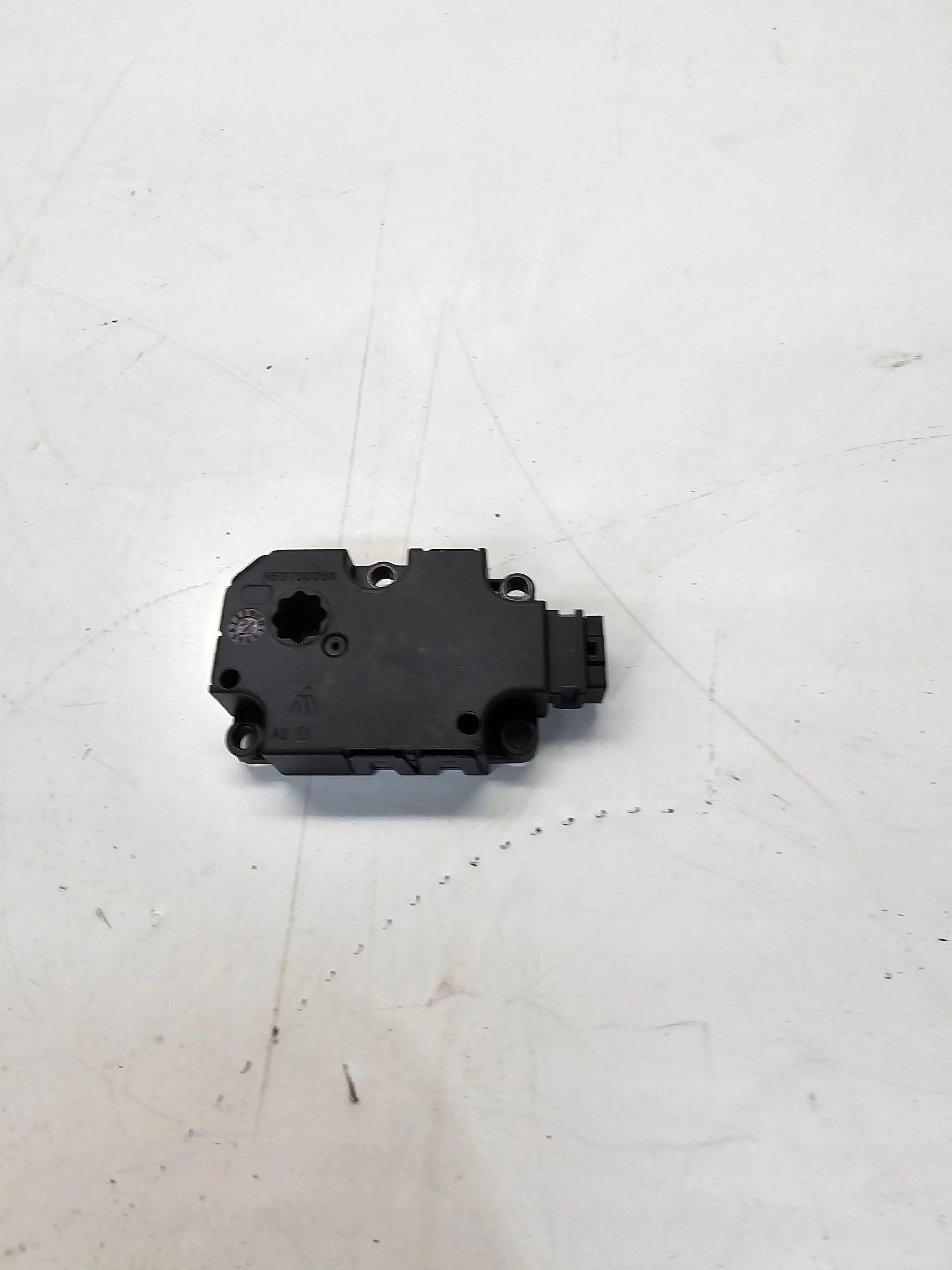 Micro moteur Bloc de chauffage complet AUDI A4 B9 A5 8W K11188A02