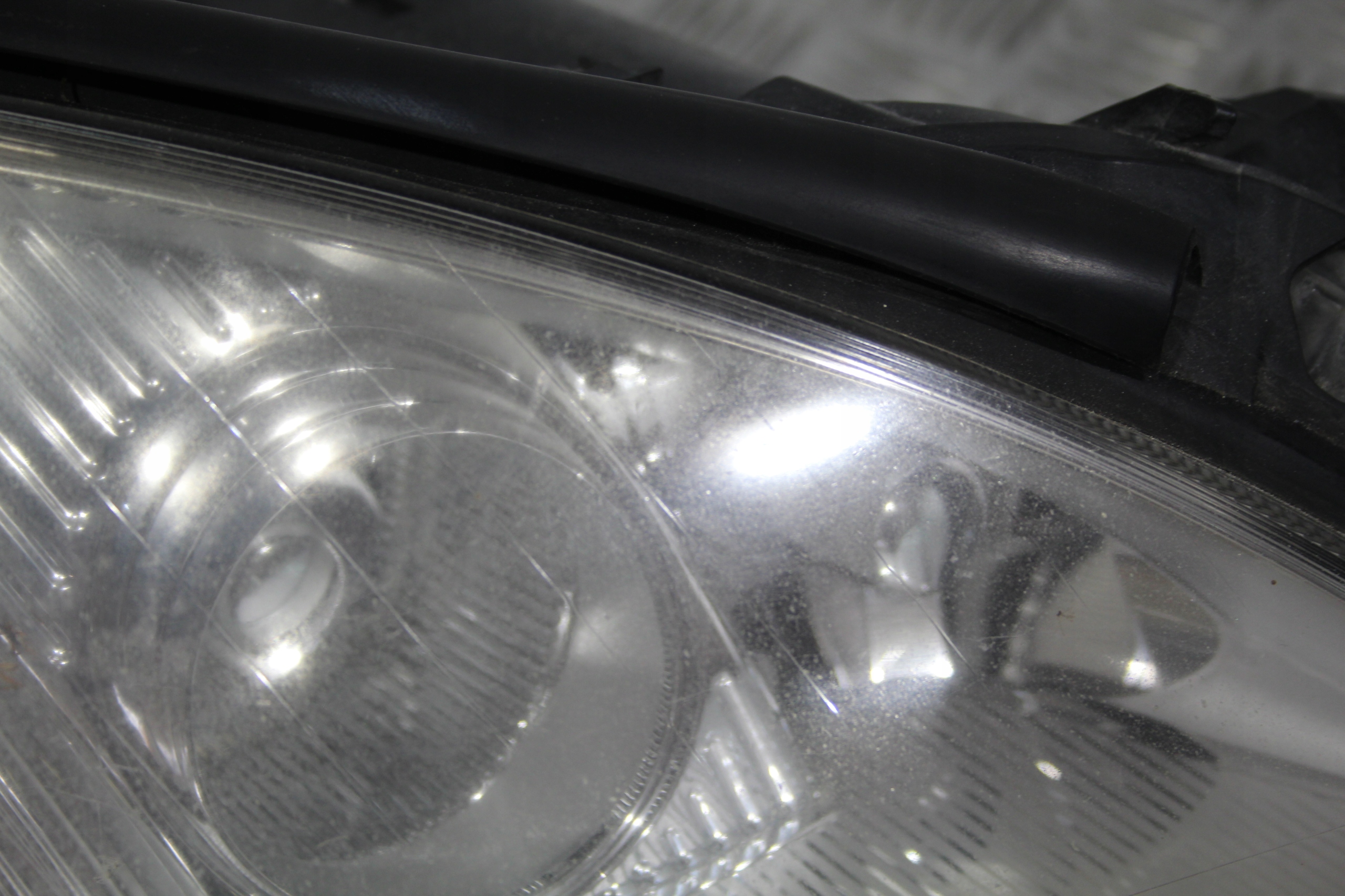lights front XENONY S-KLASA W221 A2218200761