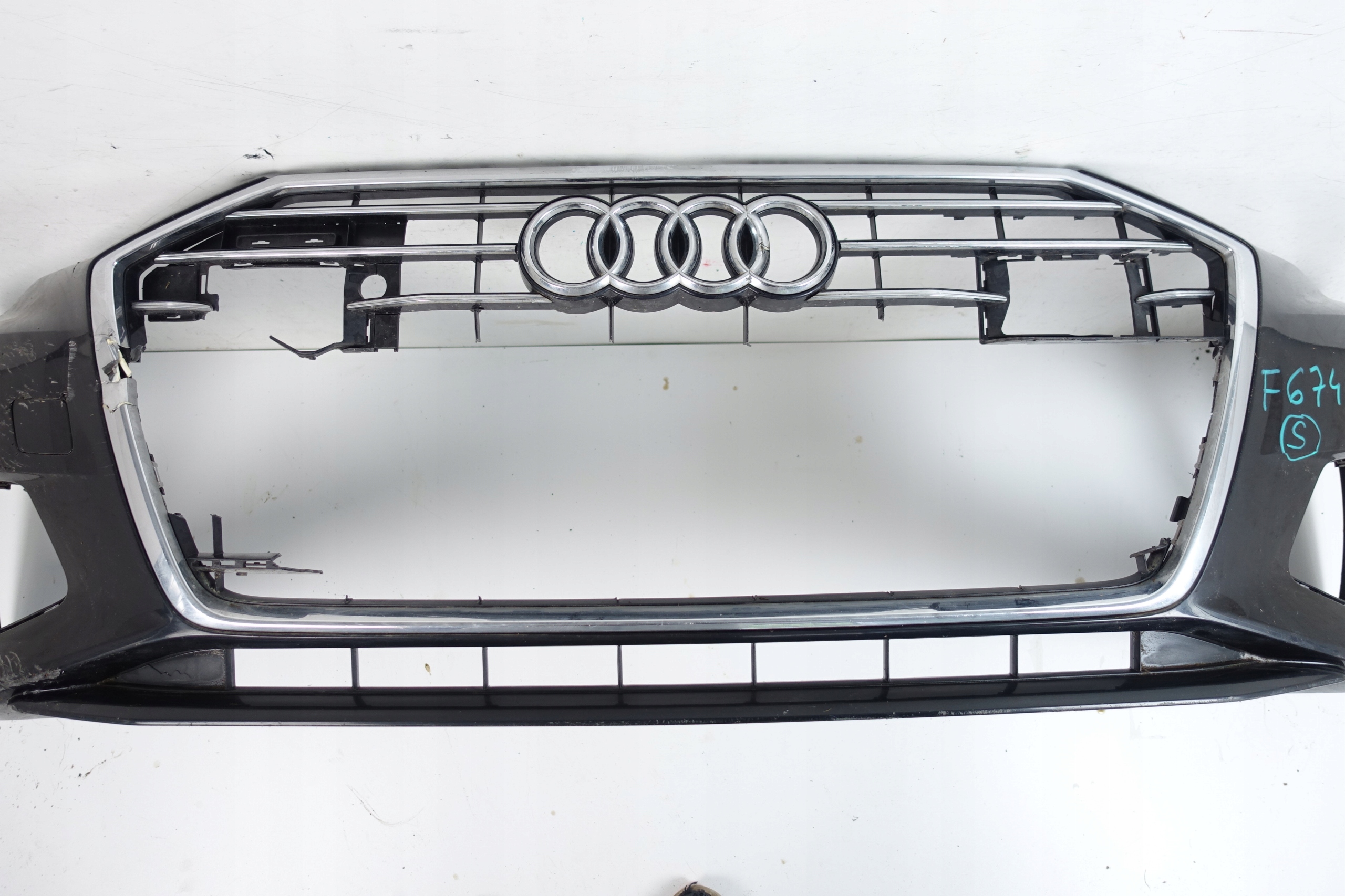 AUDI A6 C8 4K0 2018- bumper front front 4K0807437A