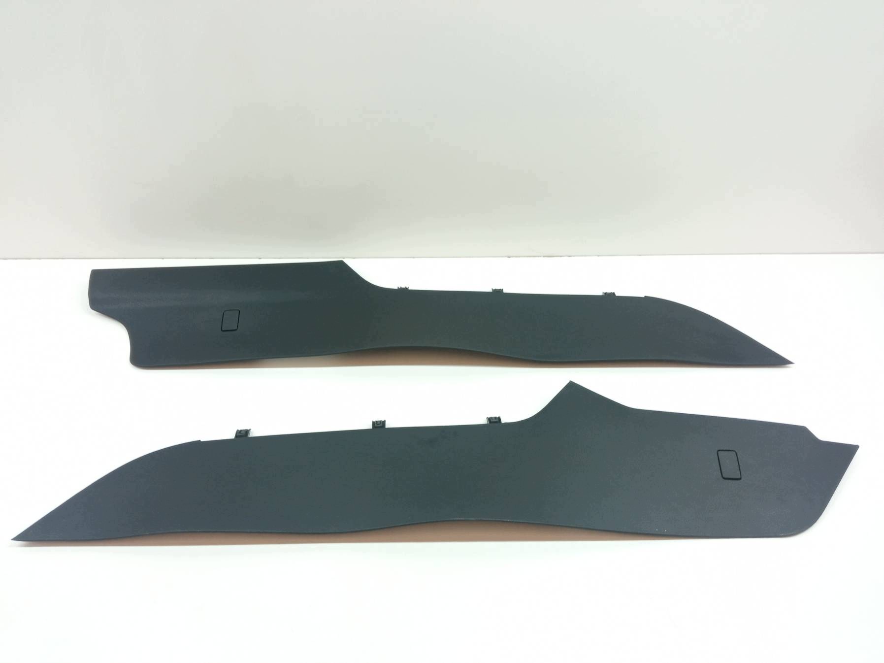 TUNEL central armrest 3V Skoda Superb III (2015-2024)