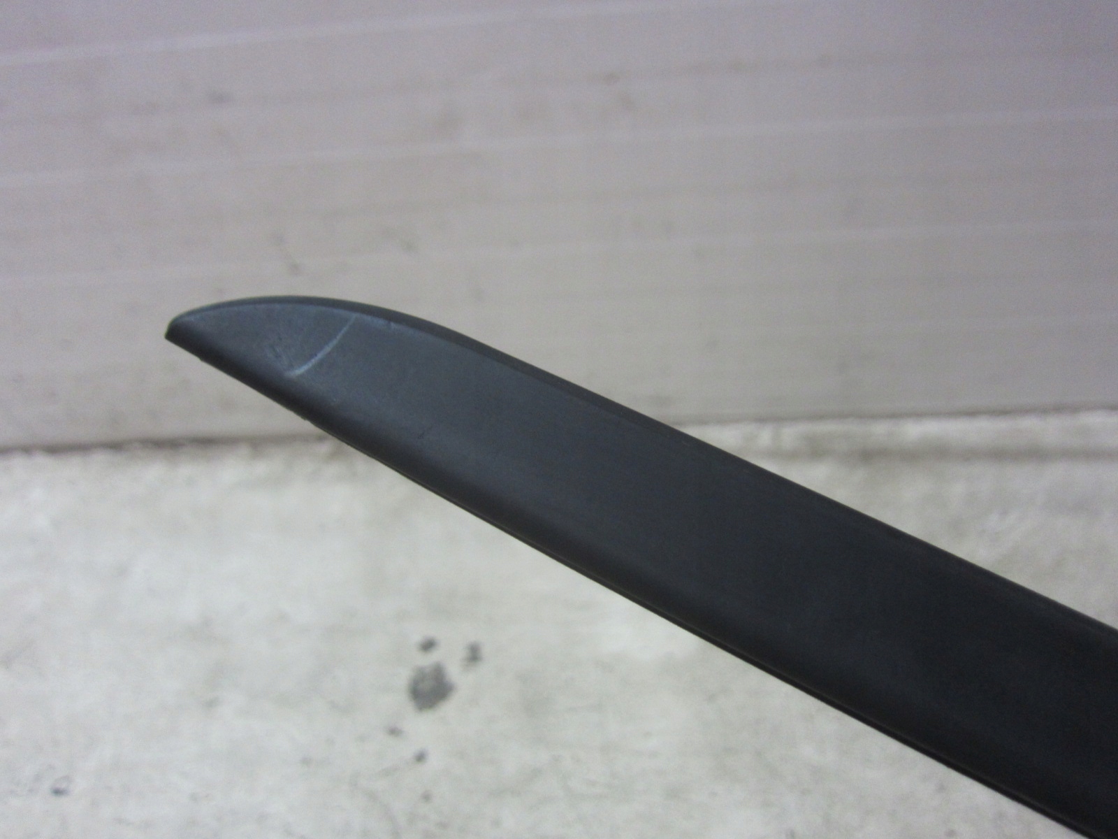 BMW X1 F48 moulding dust WODE windows left 51317350609 7350609 black