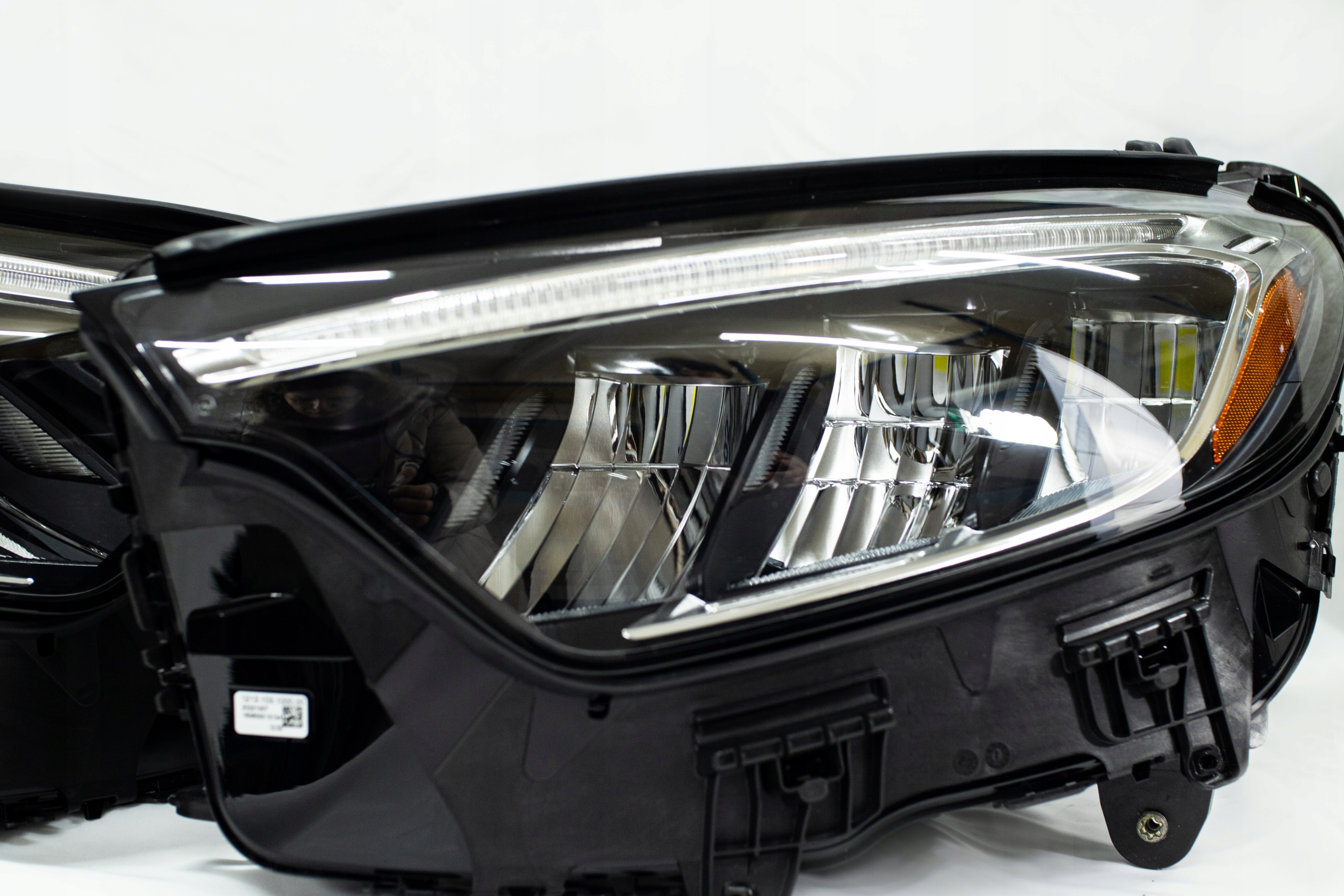 REFLEKTOR LAMPA MERCEDES GLC 254 performance USA komplet