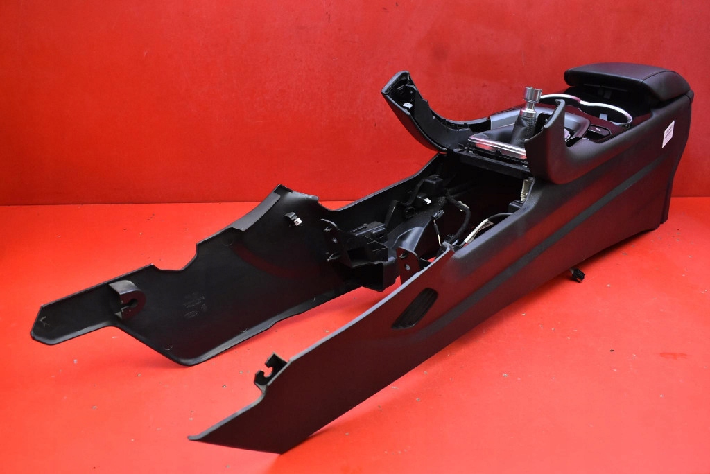 TUNEL central armrest SKORZANY EU FORD MONDEO MK5 14-20