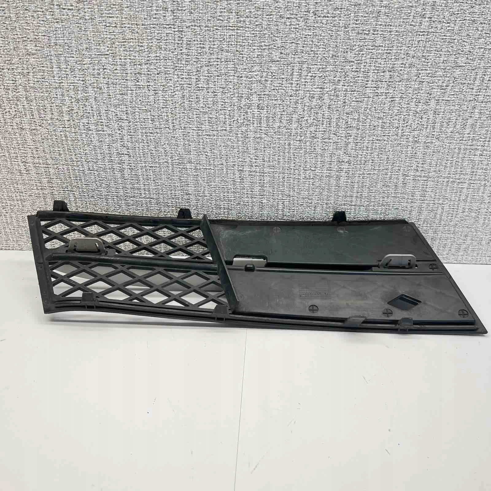 BMW F10 F11 rács lökhárító bal eleje 51117200699