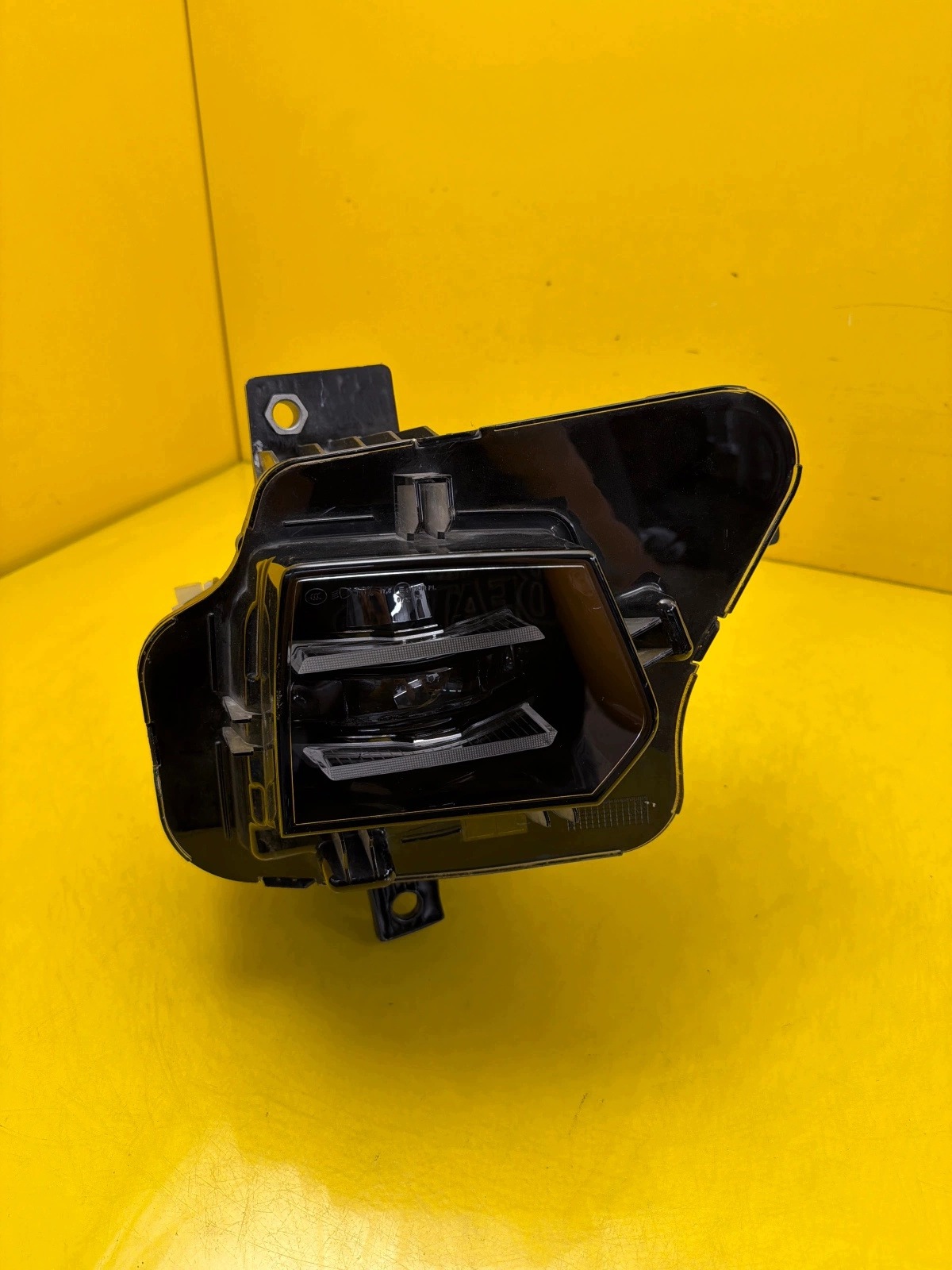 light front right fog light MG Marvel R Full Led 2021- RH 10934250