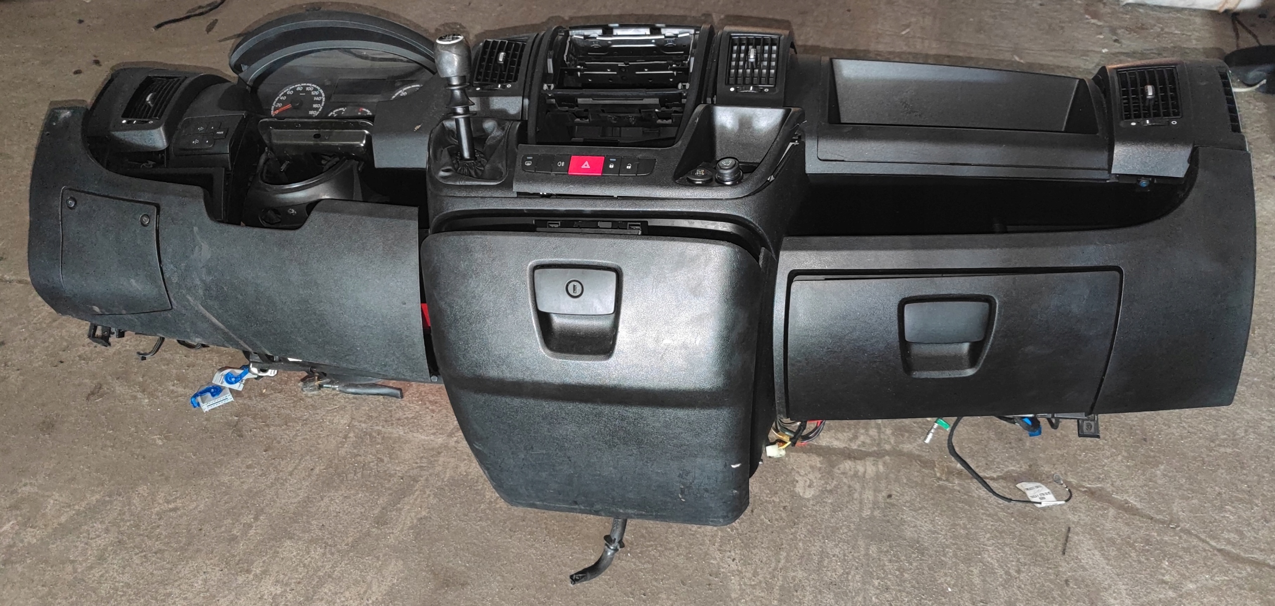DESKA KONSOLA FIAT DUCATO PEUGEOT BOXER JUMPER 09 Car type Cargo vans Trucks RVs Buses