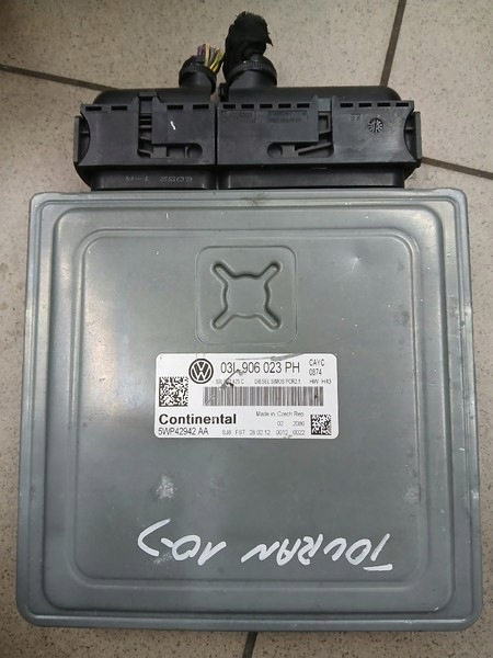 computer 03L906023PH VW TOURAN 10- 1.6 Tdi