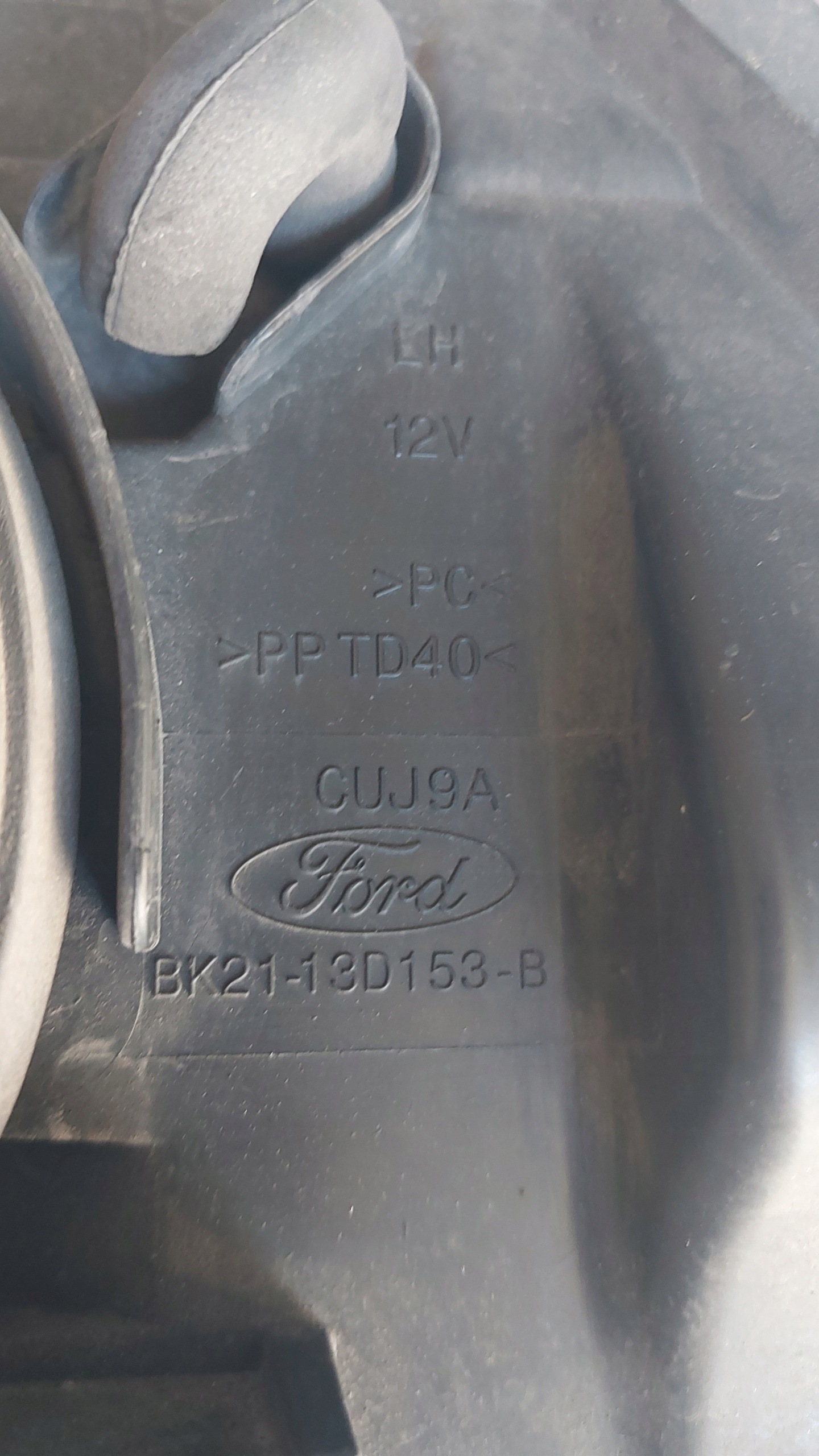 light front left lens H7 BK21-13D153-B Ford Transit Custom and 2012->R EU