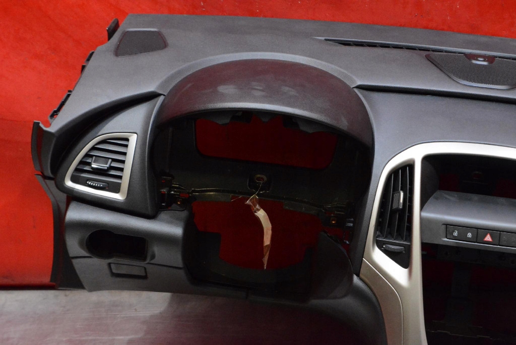dashboard instrument panel console cockpit airbag EU OPEL ASTRA 4 IV J 09-12