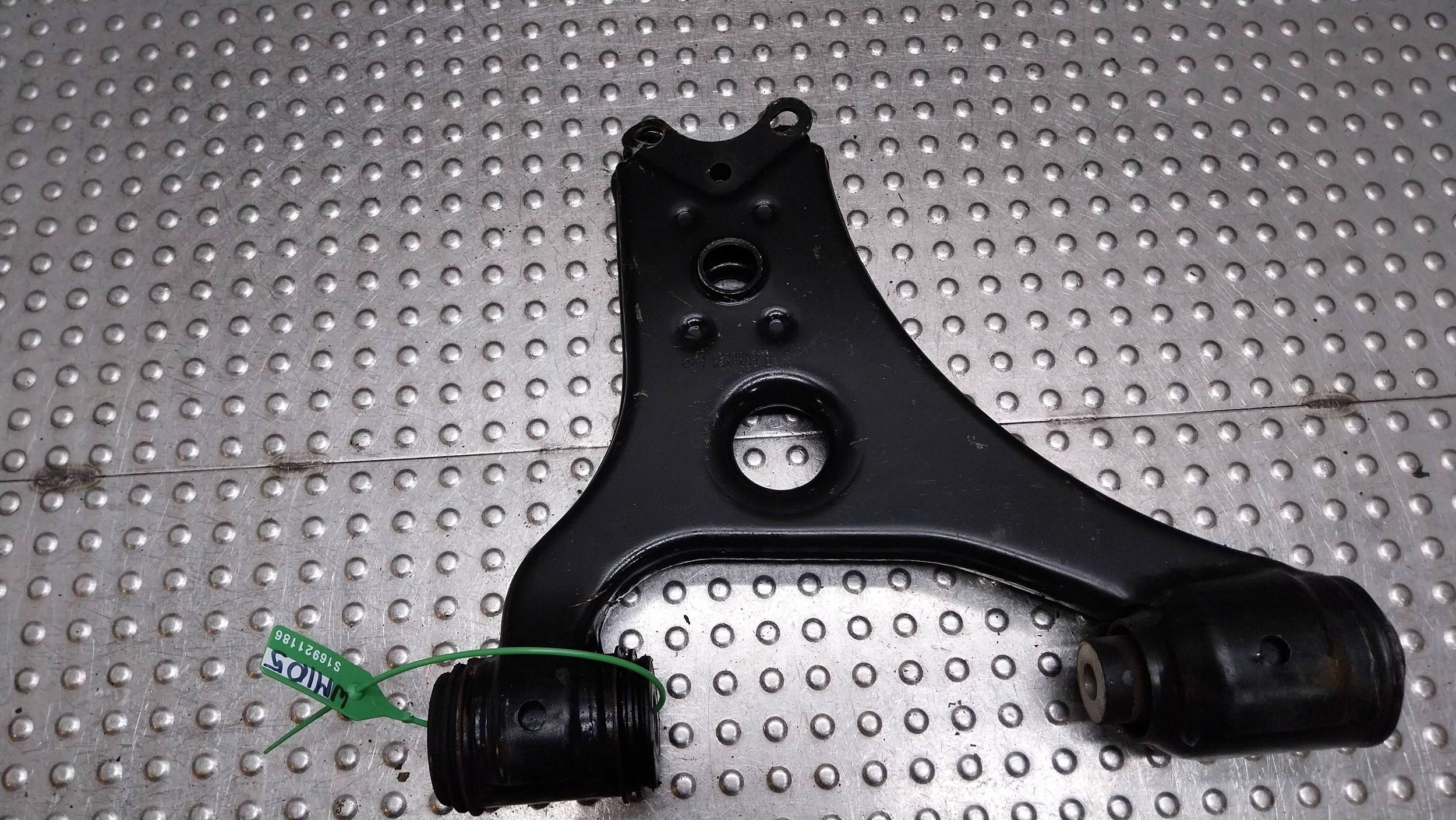 arm left front A1693300407 MERCEDES A KLASA W169 B KLASA W245
