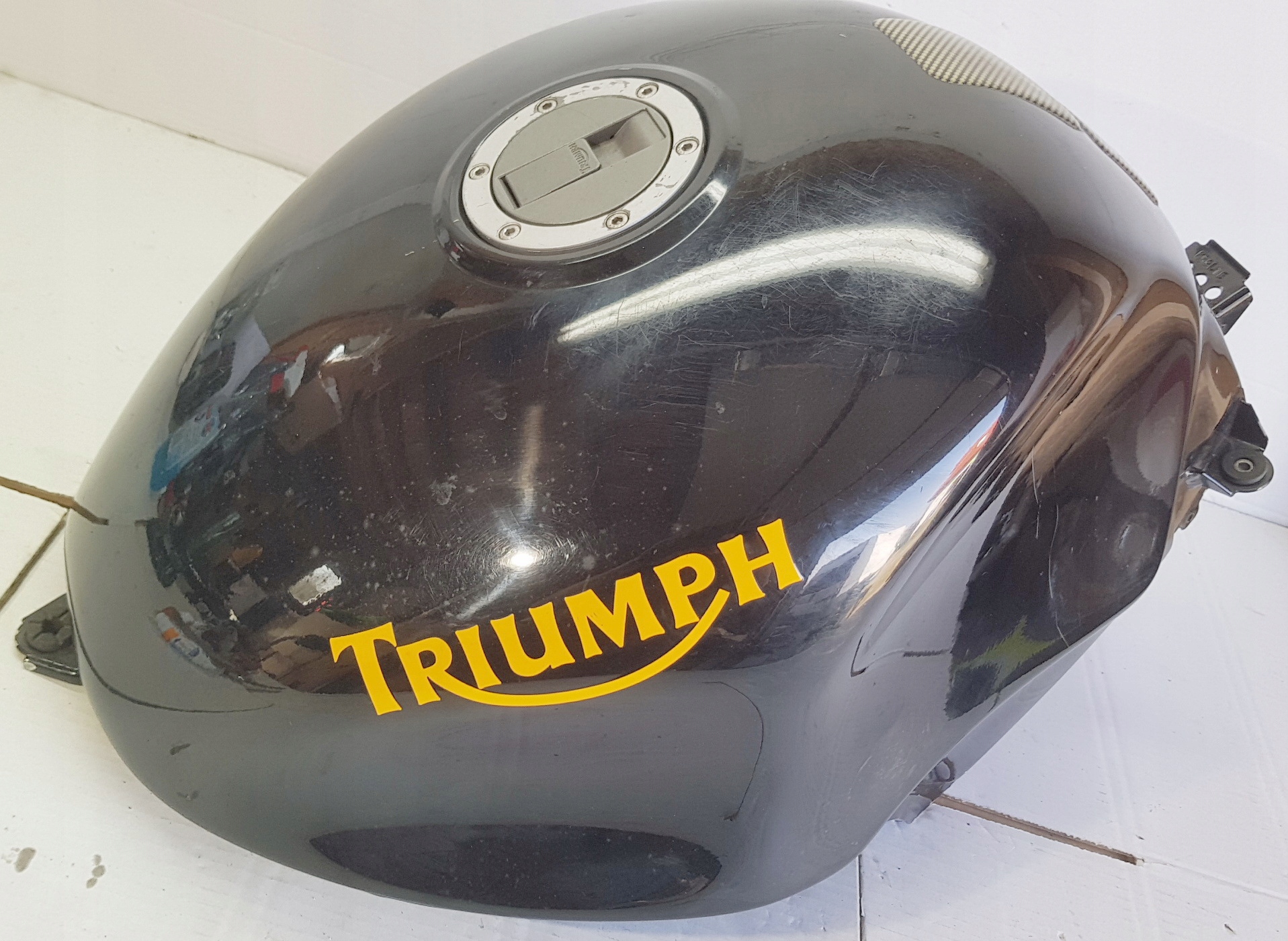 9e1546e84881b6f7eba3c8c72e9c