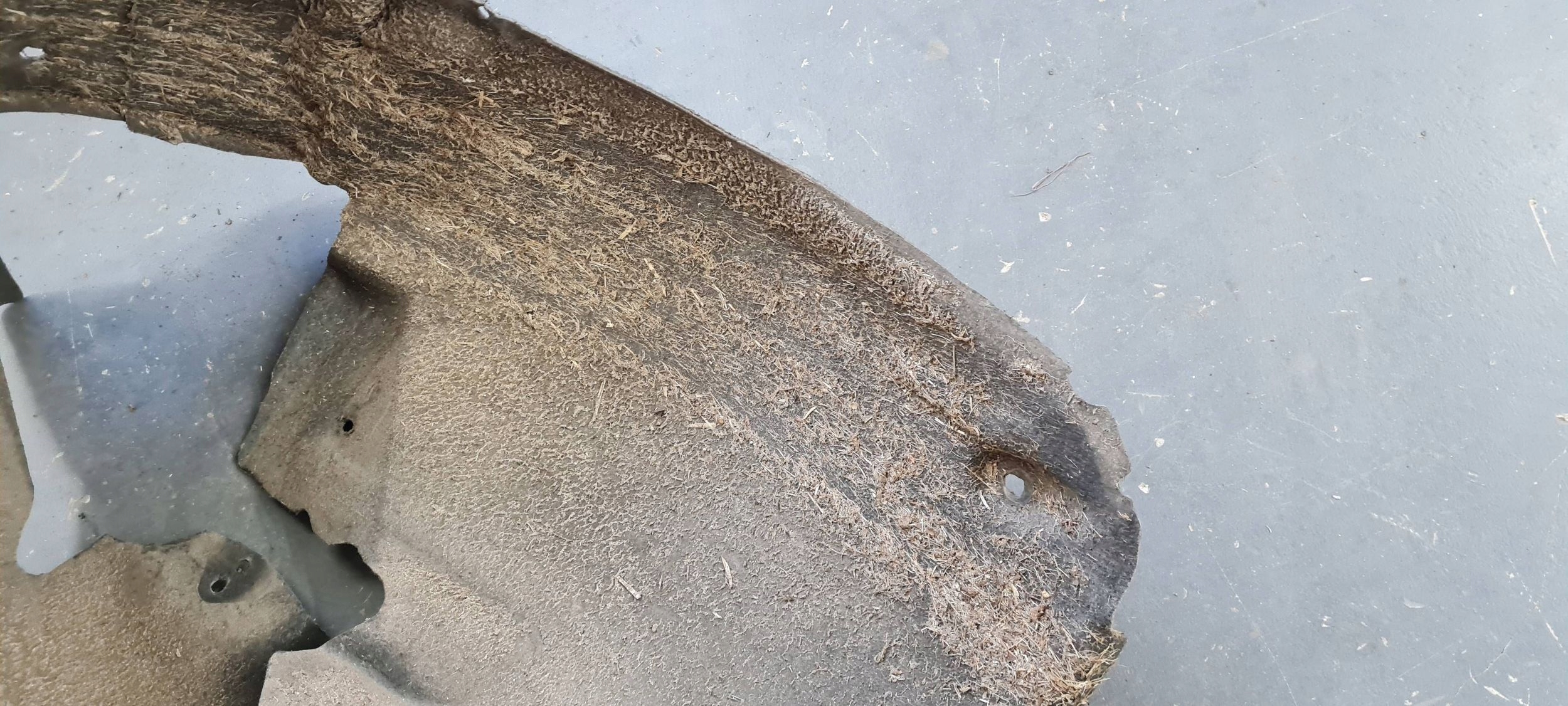 A5 8T LIFT mudguard left left front front MATERIAL 8T0821171M